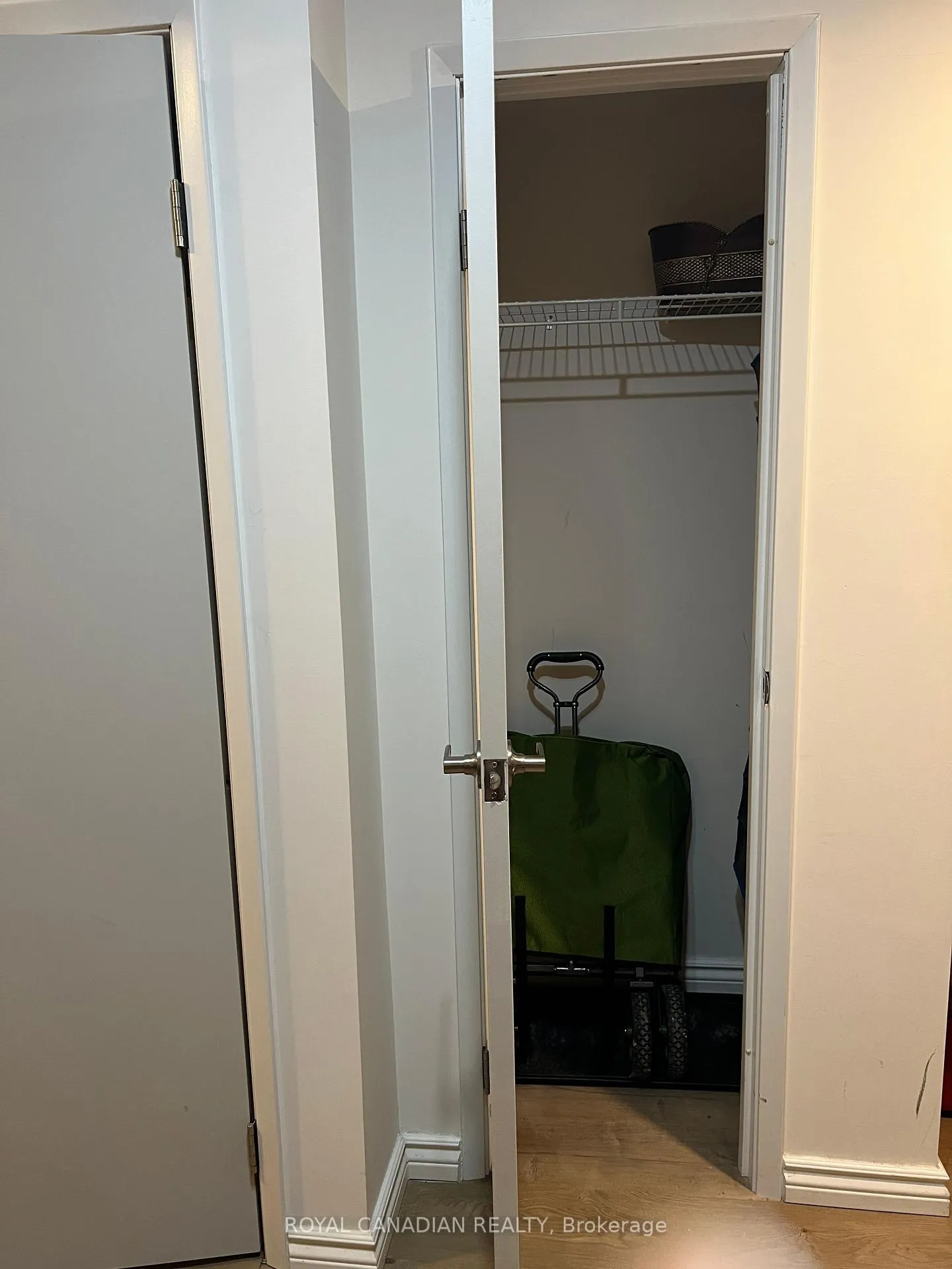 Photo 9 of Unit 403, 275B Larch Street, Waterloo, Downtown Waterloo — HOMEH