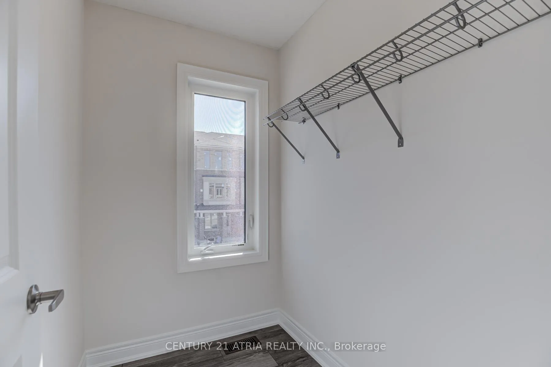 Photo 18 of 875 Smoothrock Avenue, Pickering, Liverpool — HOMEH