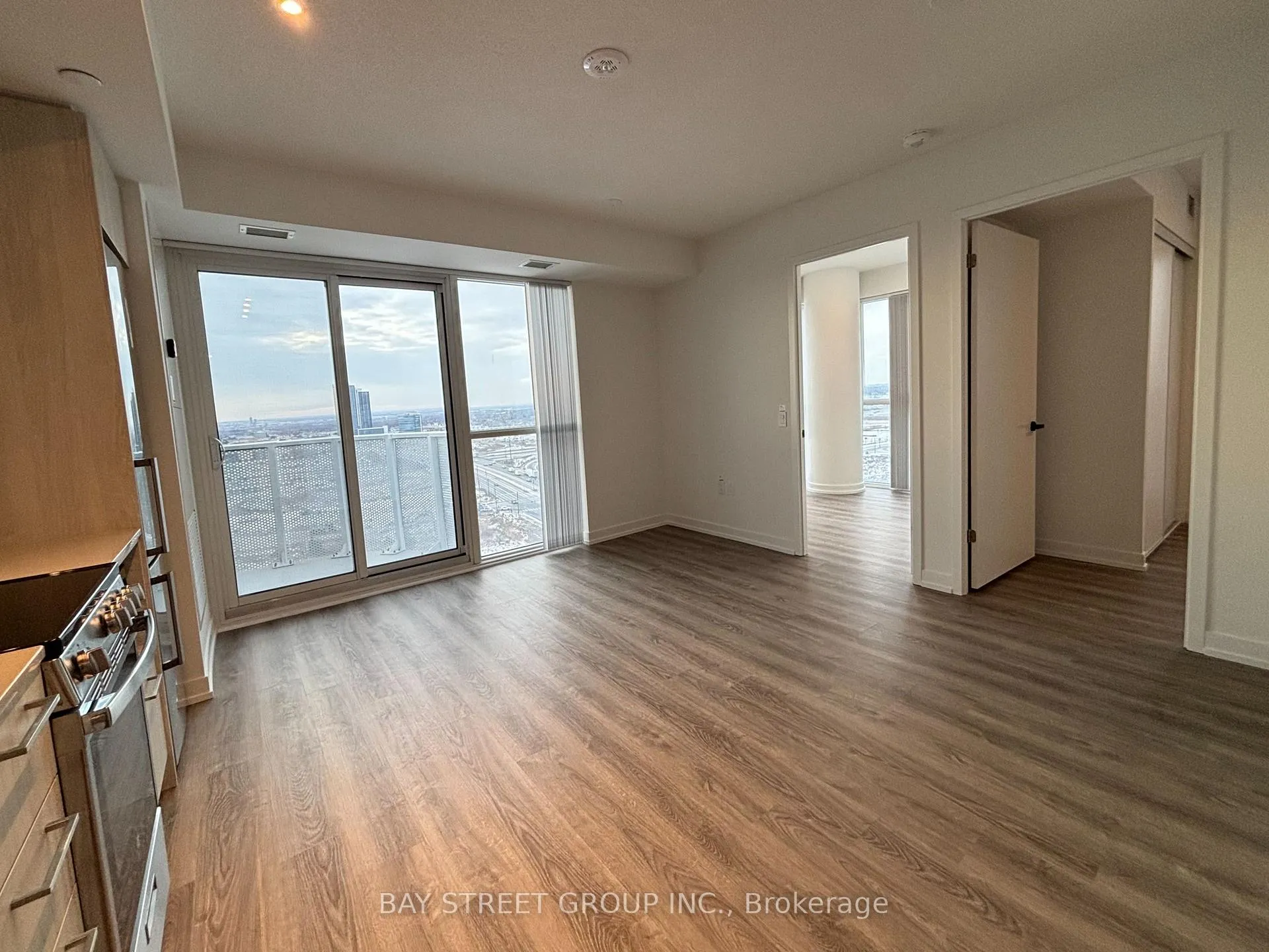 Photo 15 of Unit 1911, 195 Commerce Street, Vaughan, Vaughan Corporate Centre — HOMEH