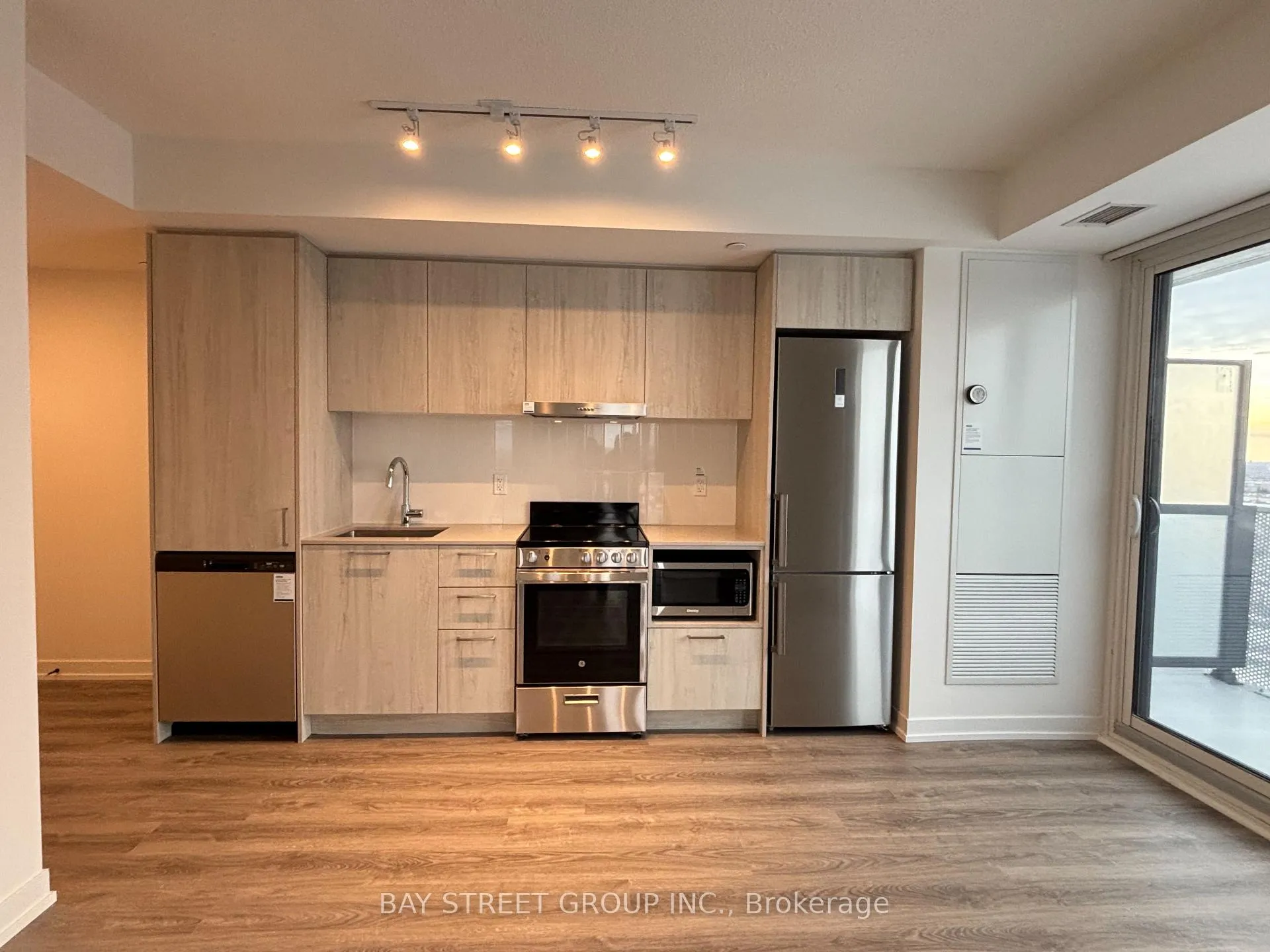 Photo 17 of Unit 1911, 195 Commerce Street, Vaughan, Vaughan Corporate Centre — HOMEH
