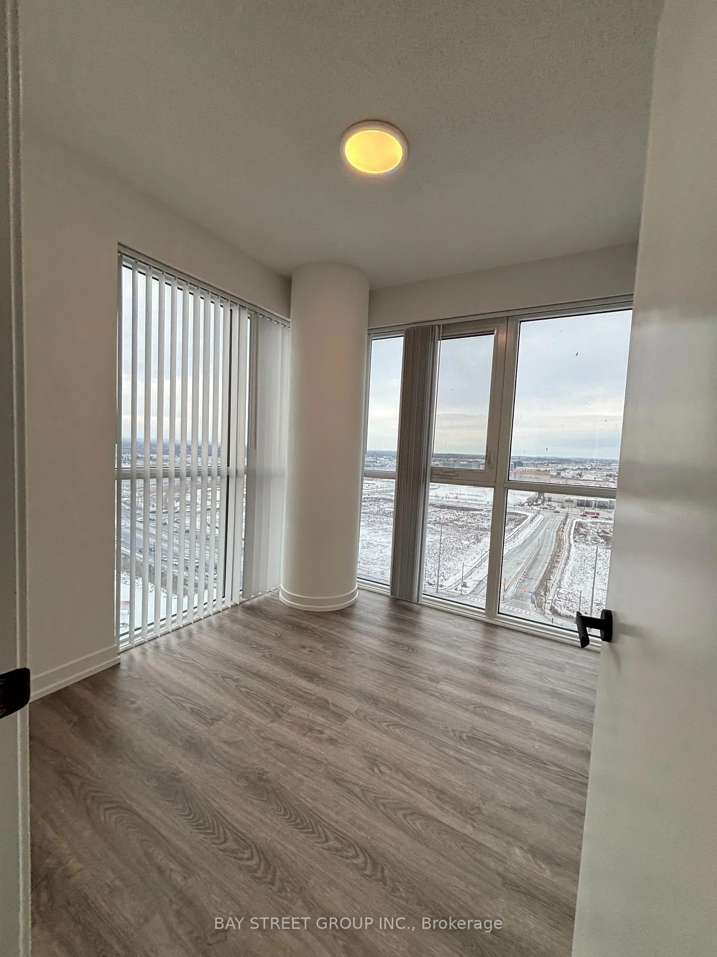 Photo 24 of Unit 1911, 195 Commerce Street, Vaughan, Vaughan Corporate Centre — HOMEH