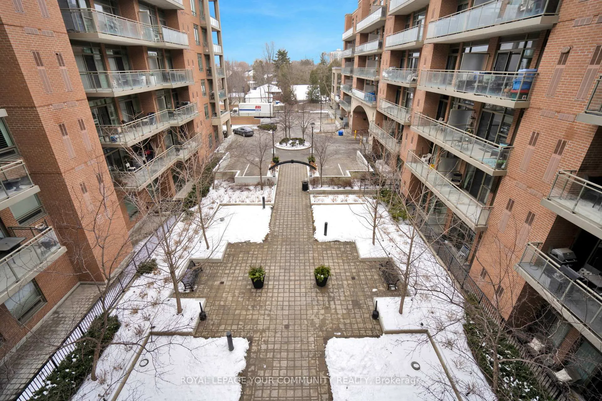 Photo 20 of Unit 401, 281 Woodbridge Avenue S, Vaughan, West Woodbridge — HOMEH