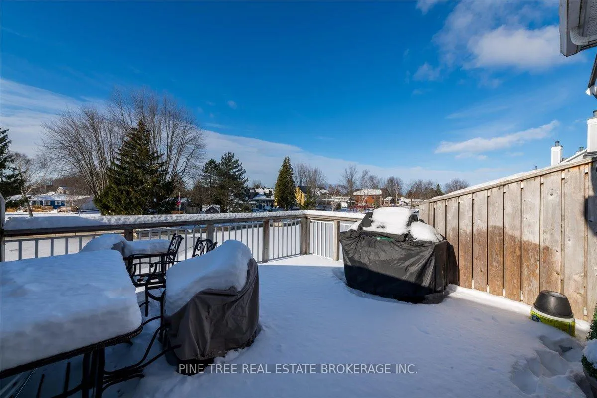 Photo 12 of Unit 20, 24 Laguna Parkway, Ramara, Brechin — HOMEH