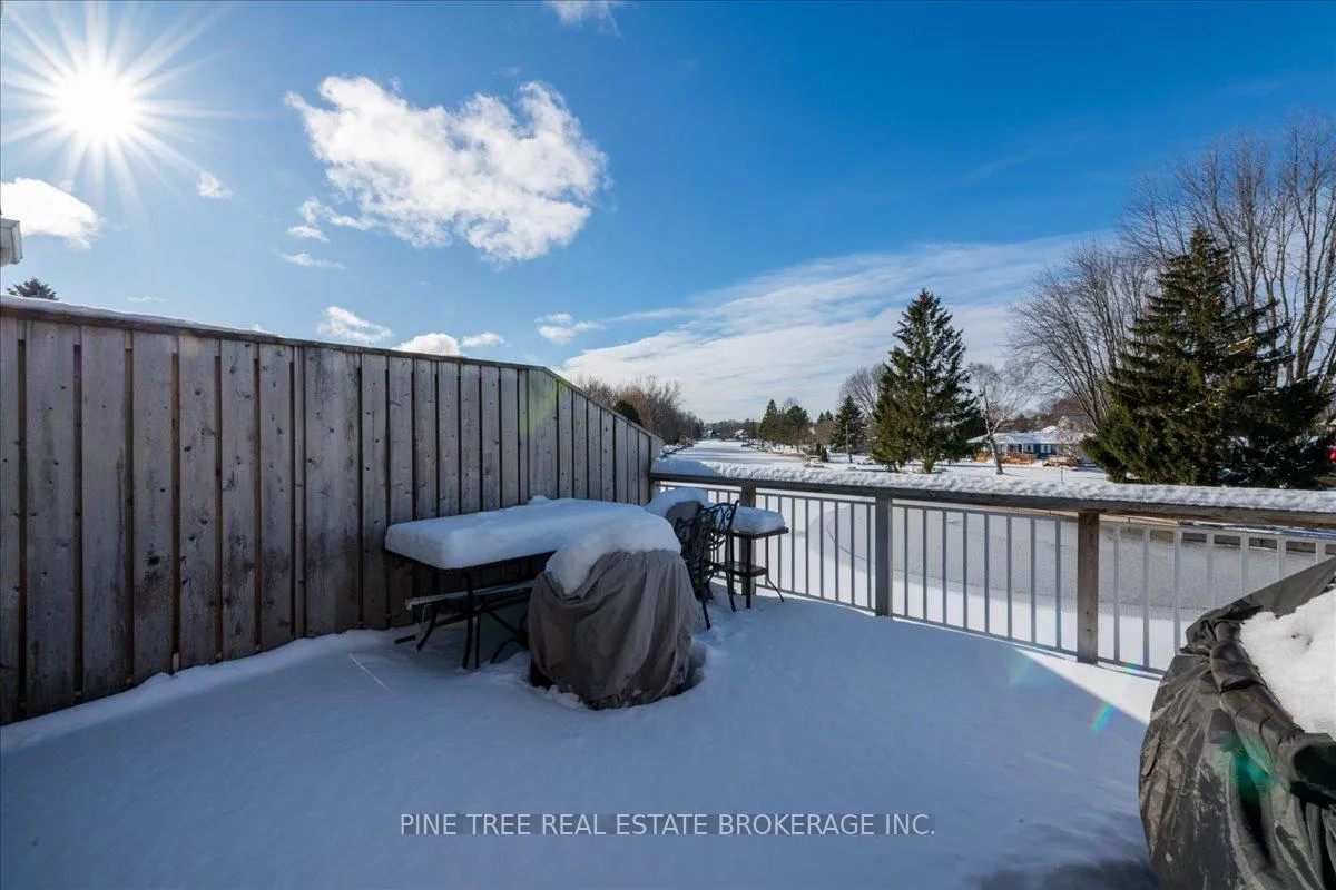 Photo 13 of Unit 20, 24 Laguna Parkway, Ramara, Brechin — HOMEH
