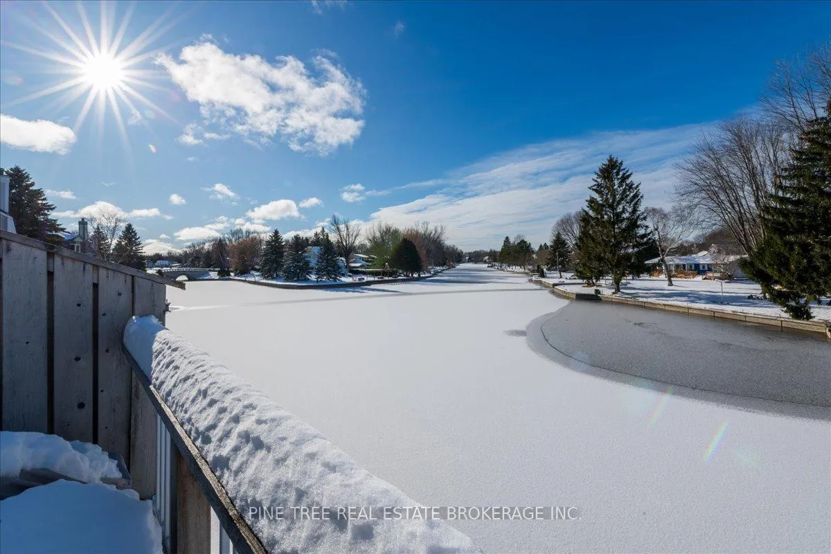 Photo 14 of Unit 20, 24 Laguna Parkway, Ramara, Brechin — HOMEH