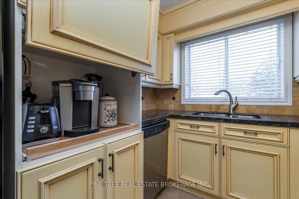 Photo 20 of Unit 20, 24 Laguna Parkway, Ramara, Brechin — HOMEH