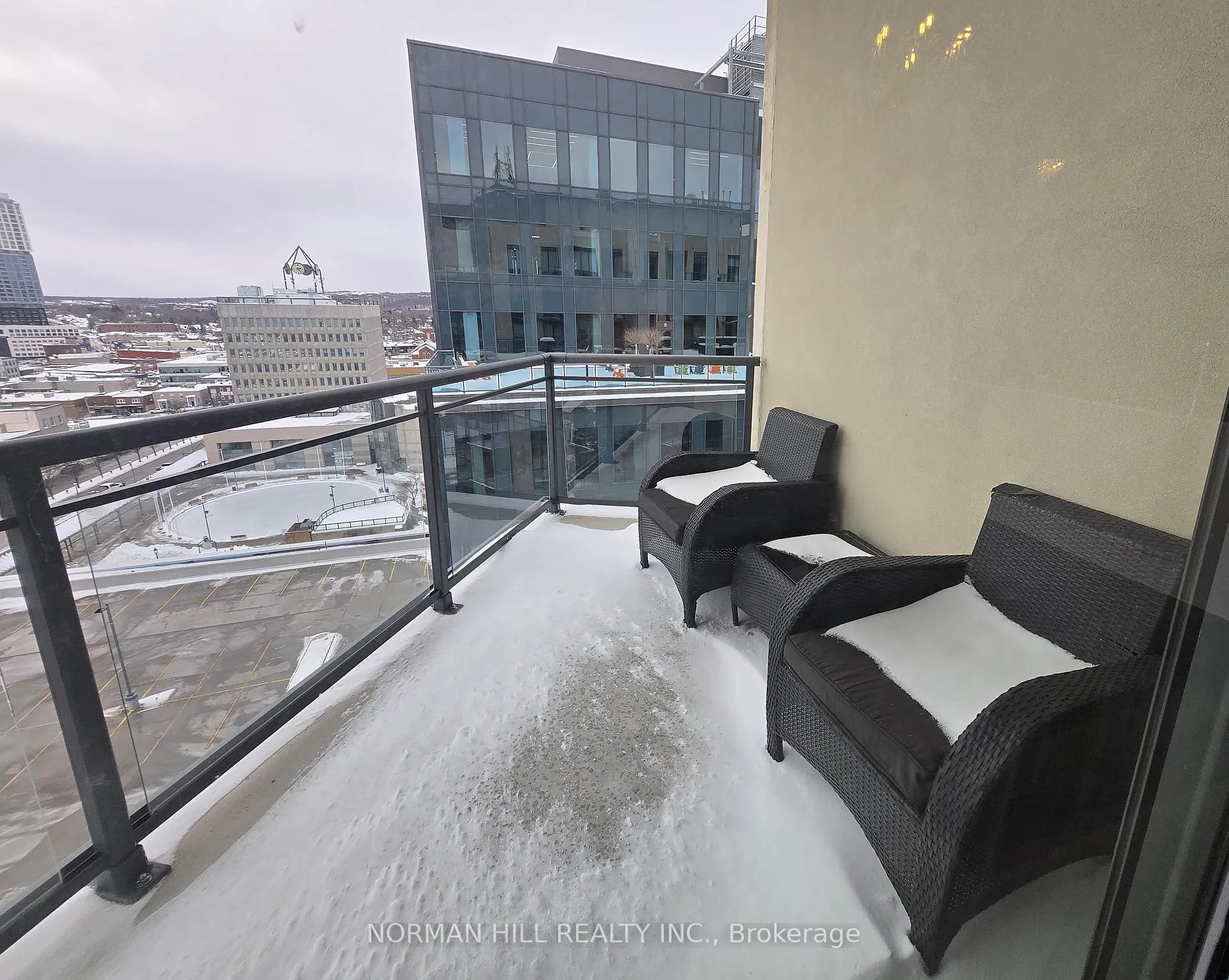 Photo 12 of Unit PH11, 111 Worsley Street, Barrie, City Centre — HOMEH