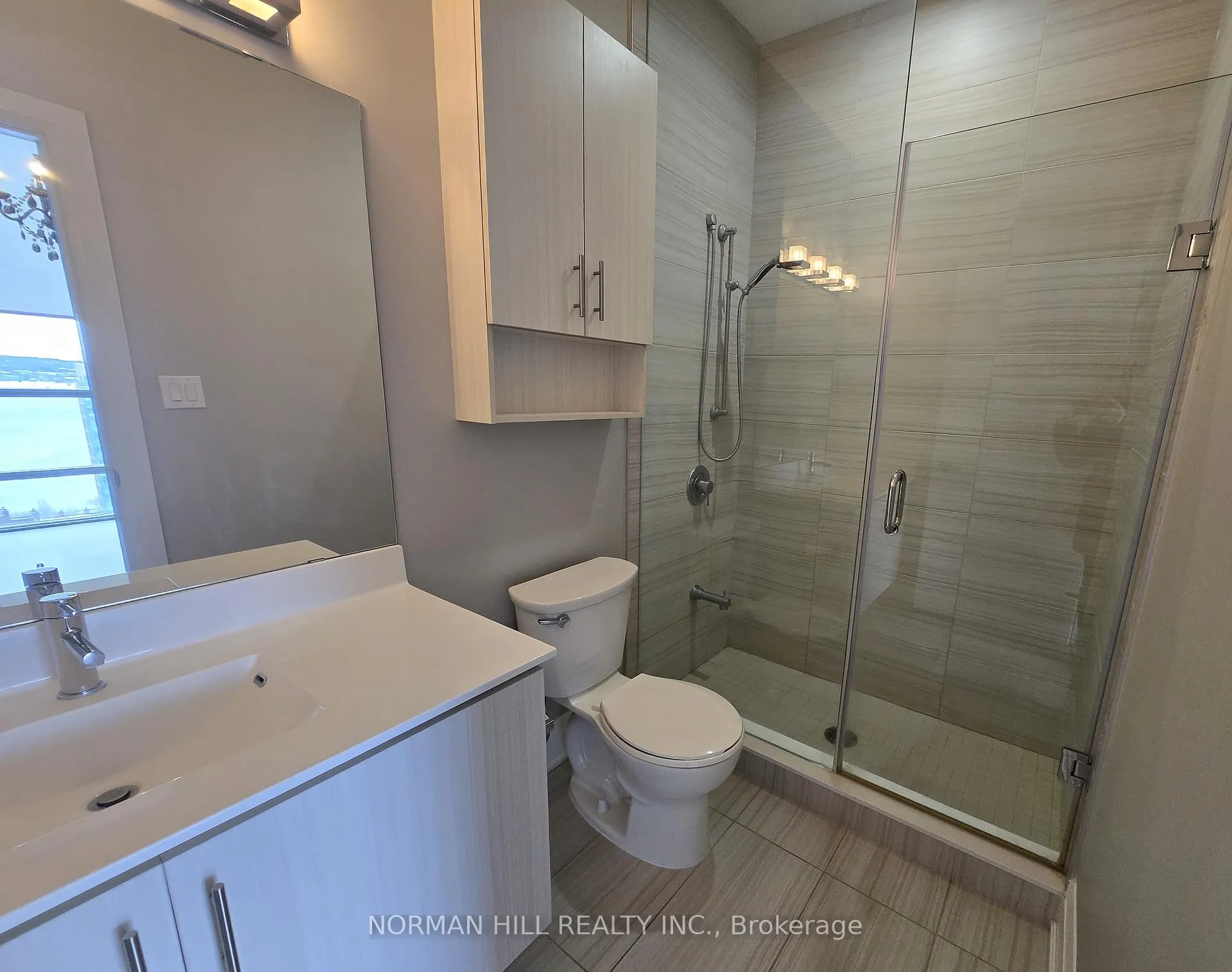 Photo 17 of Unit PH11, 111 Worsley Street, Barrie, City Centre — HOMEH
