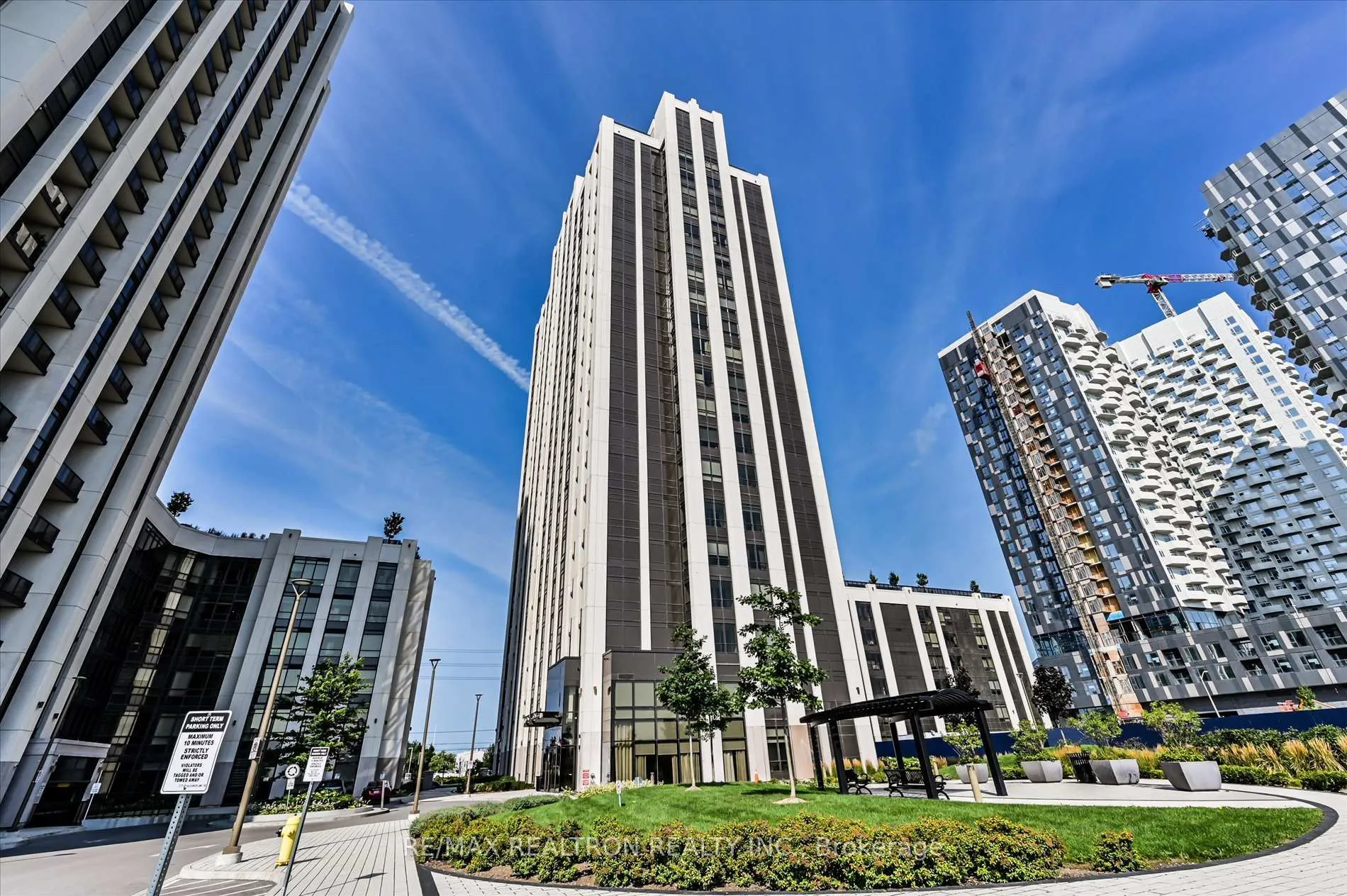 Front of Unit 304, 9085 Jane Street