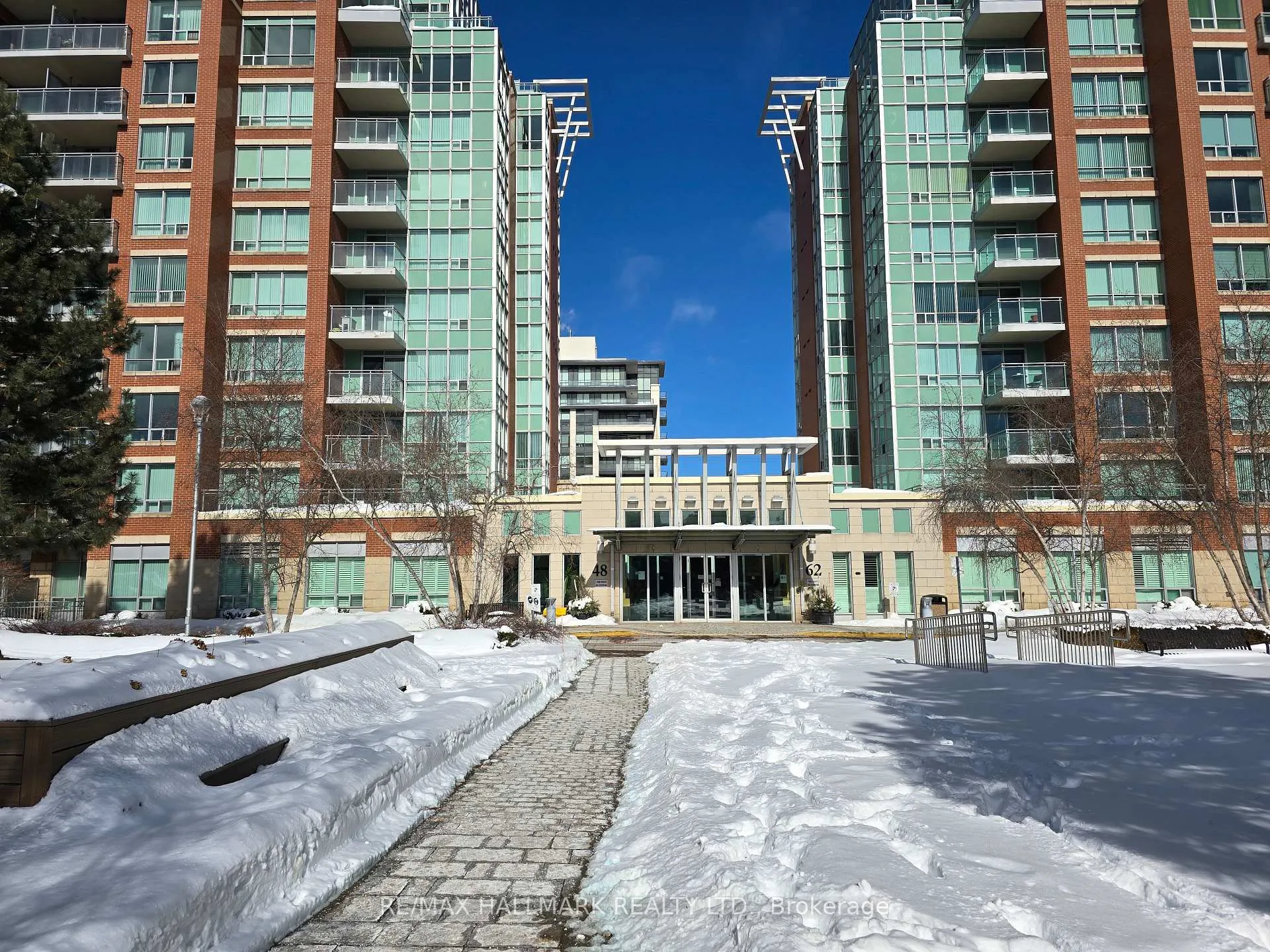 Photo 3 of Unit 822, 48 Suncrest Boulevard, Markham, Commerce Valley — HOMEH