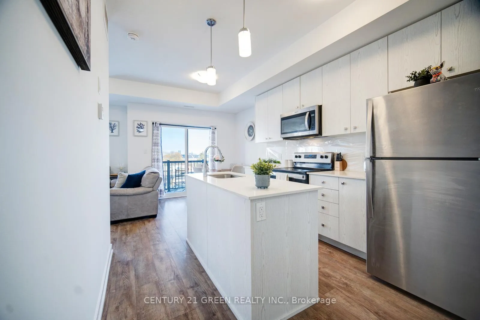 Photo 4 of Unit E3, 20 Palace Street, Kitchener — HOMEH