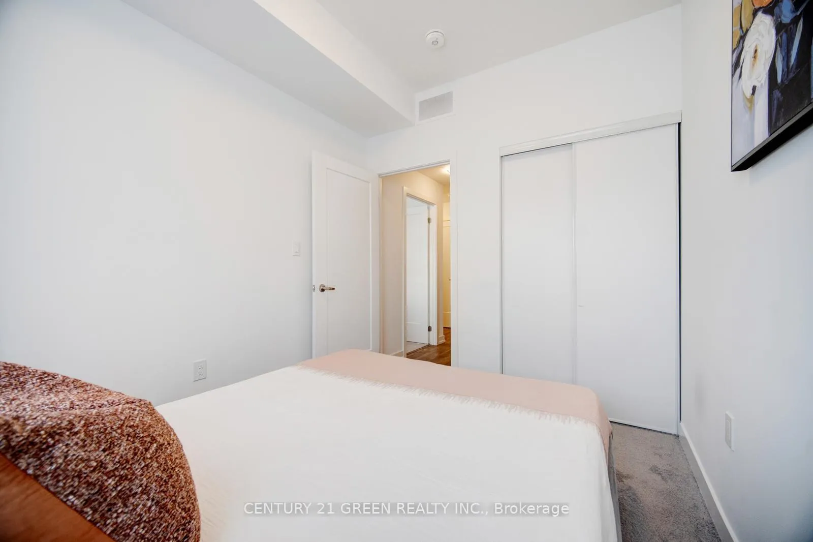 Photo 19 of Unit E3, 20 Palace Street, Kitchener — HOMEH