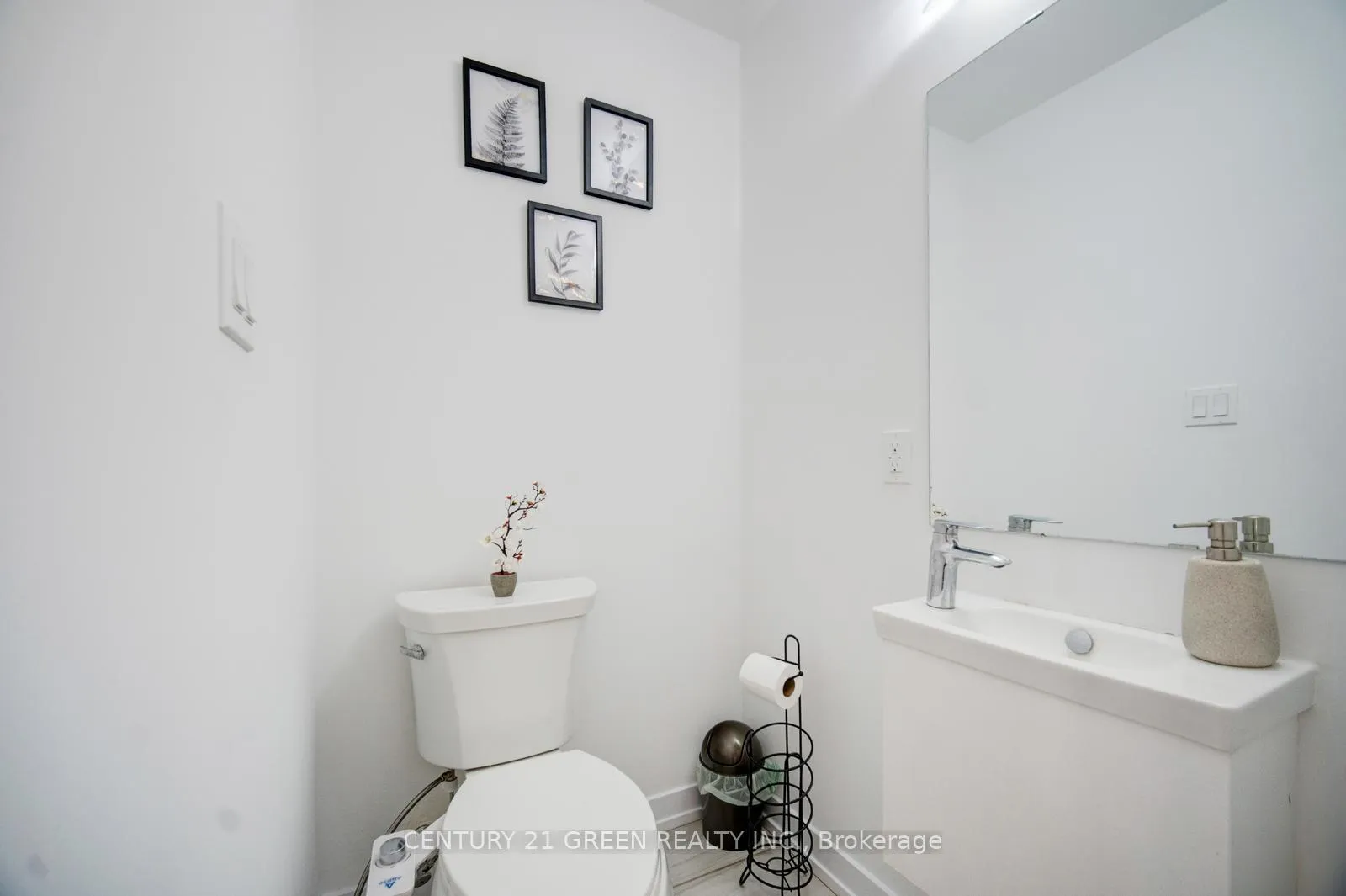 Photo 21 of Unit E3, 20 Palace Street, Kitchener — HOMEH