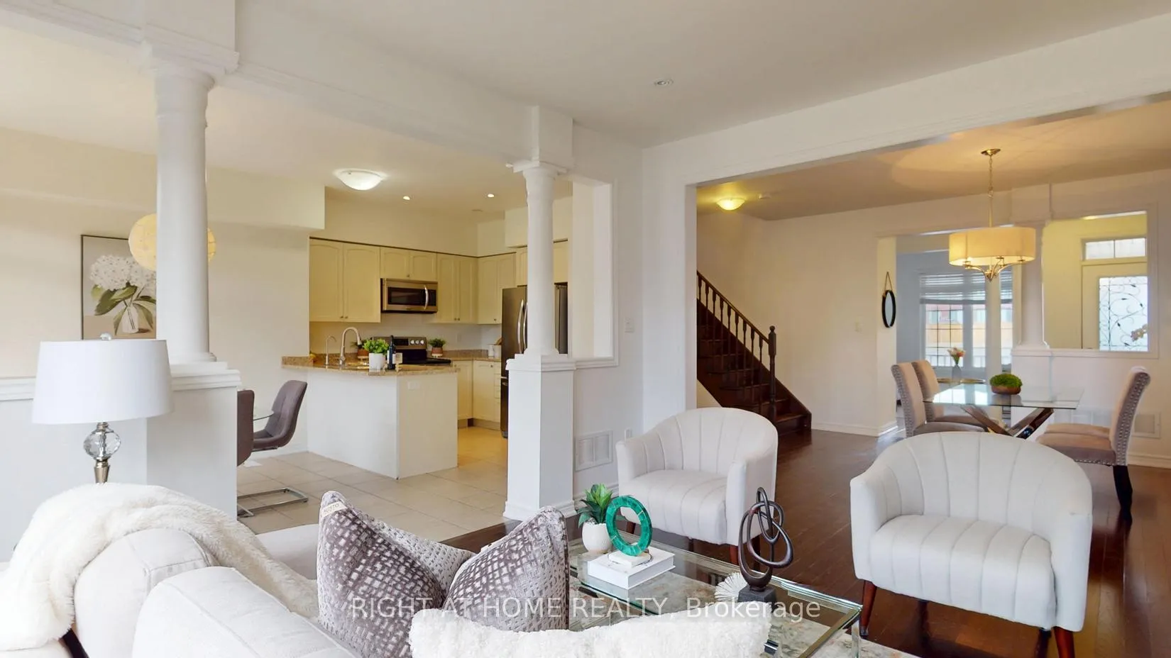 Photo 24 of 99 Grady Drive, Clarington, Newcastle — HOMEH