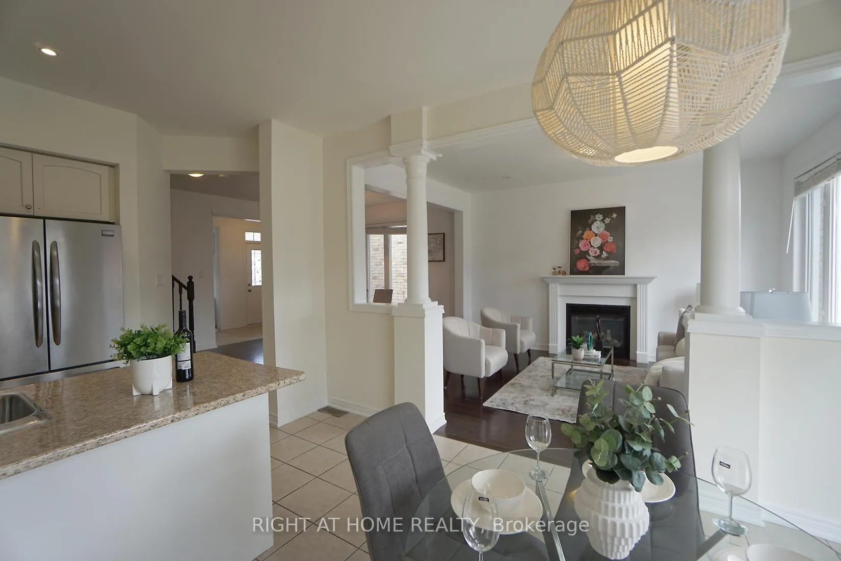 Photo 33 of 99 Grady Drive, Clarington, Newcastle — HOMEH