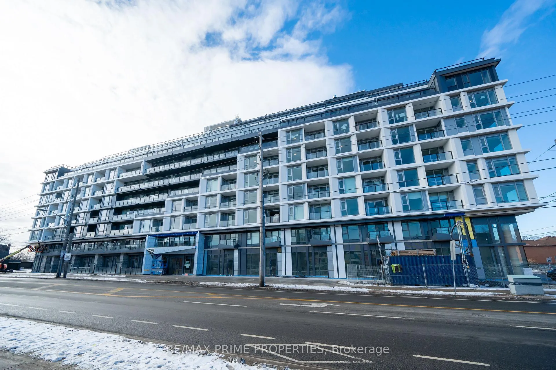 Front of Unit 605, 556 Marlee Avenue