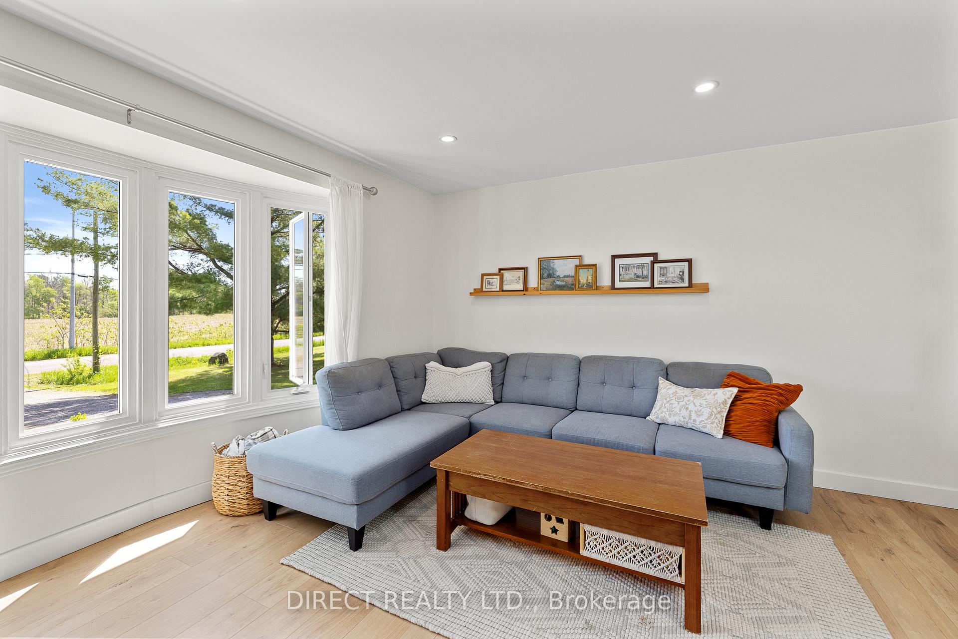 Photo 10 of 149 Beatty Road, Belleville, Thurlow Ward — HOMEH