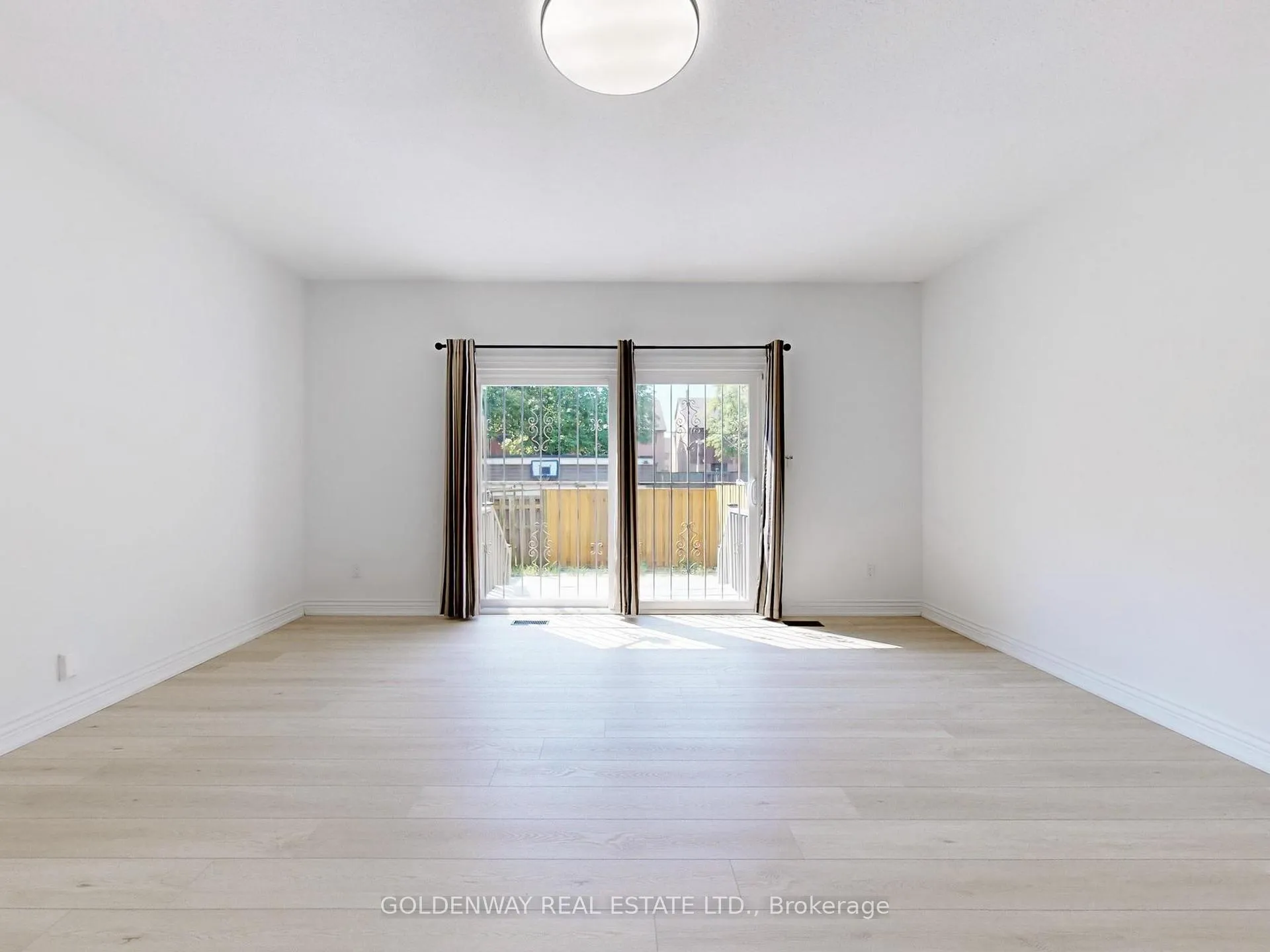 Photo 10 of 41 First Avenue, Toronto, South Riverdale — HOMEH