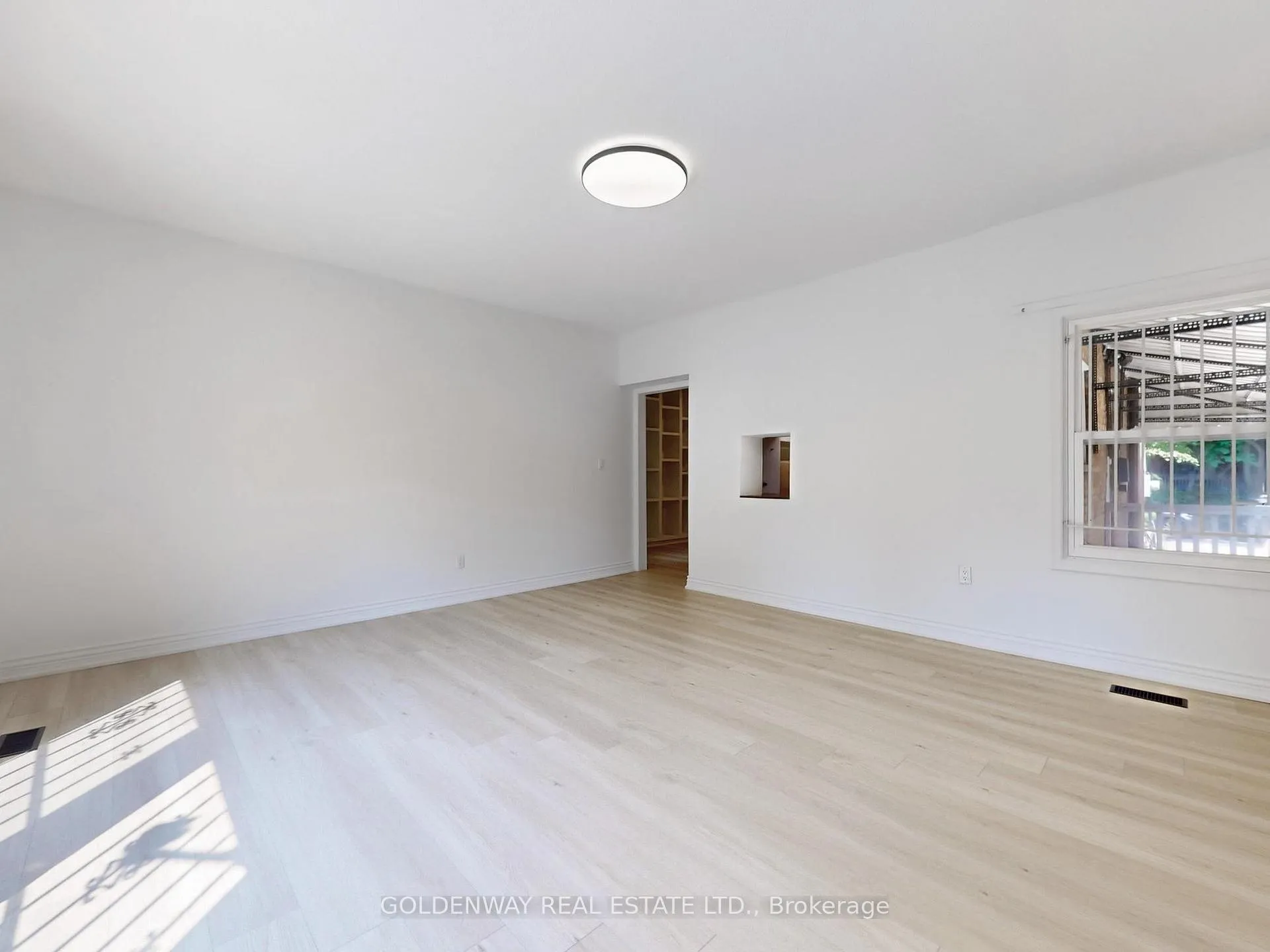 Photo 12 of 41 First Avenue, Toronto, South Riverdale — HOMEH