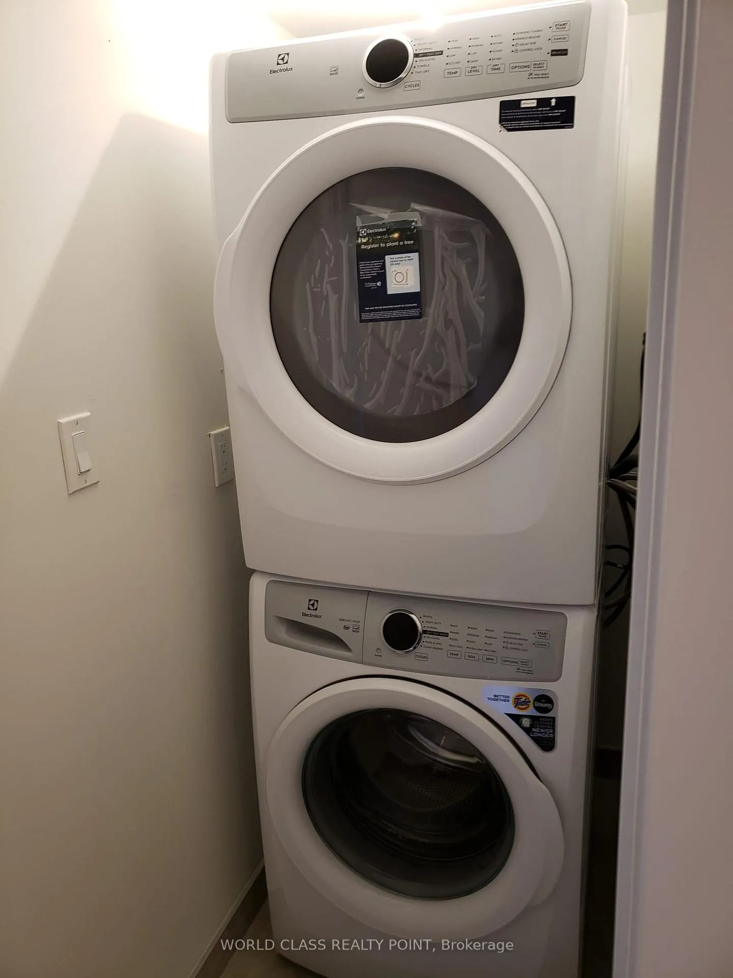 Photo 12 of Unit 1310, 1865 Pickering Parkway, Pickering, Village East — HOMEH
