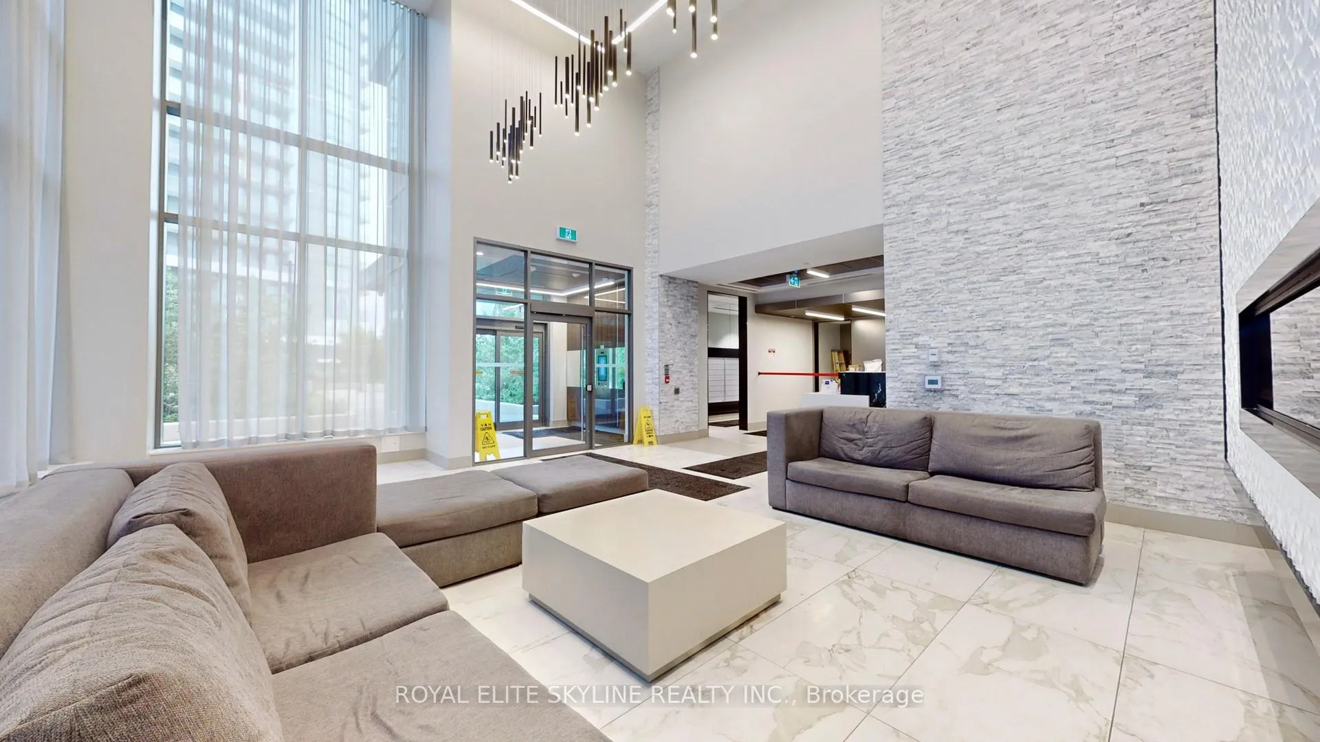 Photo 3 of Unit 810, 36 Forest Manor Road, North York, Henry Farm — HOMEH