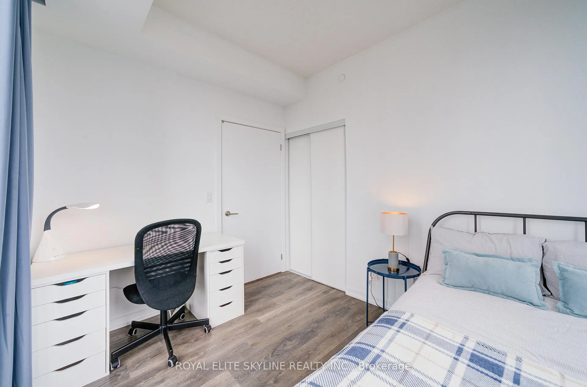 Photo 21 of Unit 810, 36 Forest Manor Road, North York, Henry Farm — HOMEH