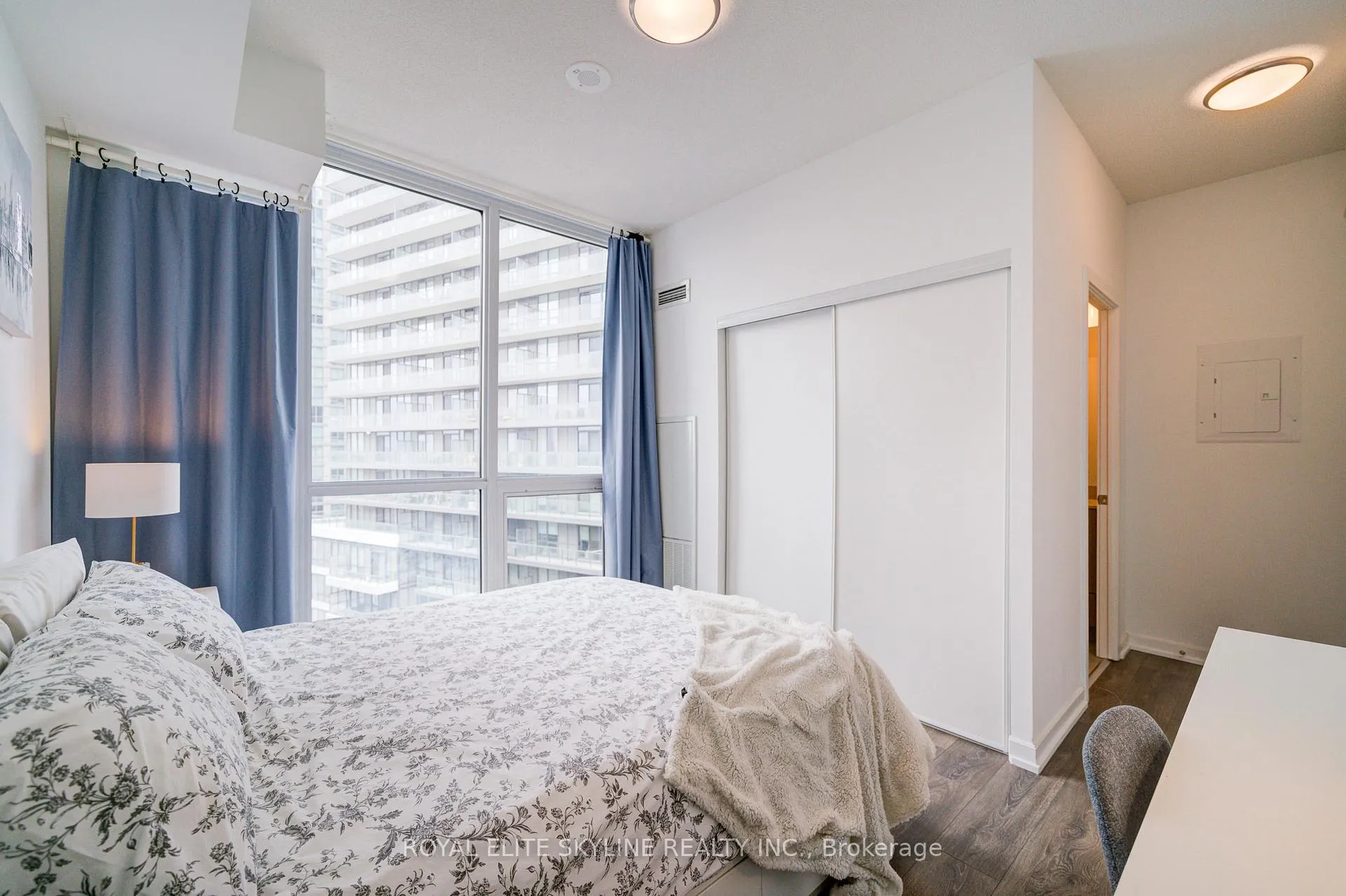 Photo 25 of Unit 810, 36 Forest Manor Road, North York, Henry Farm — HOMEH