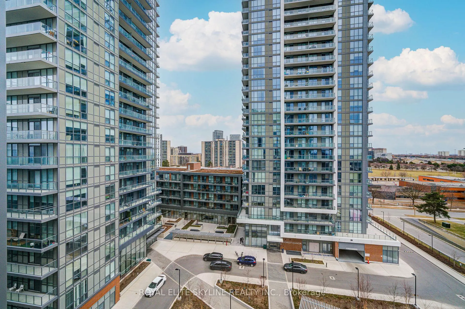 Photo 39 of Unit 810, 36 Forest Manor Road, North York, Henry Farm — HOMEH