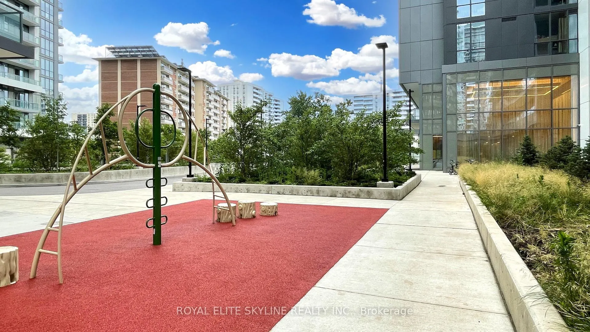 Photo 42 of Unit 810, 36 Forest Manor Road, North York, Henry Farm — HOMEH