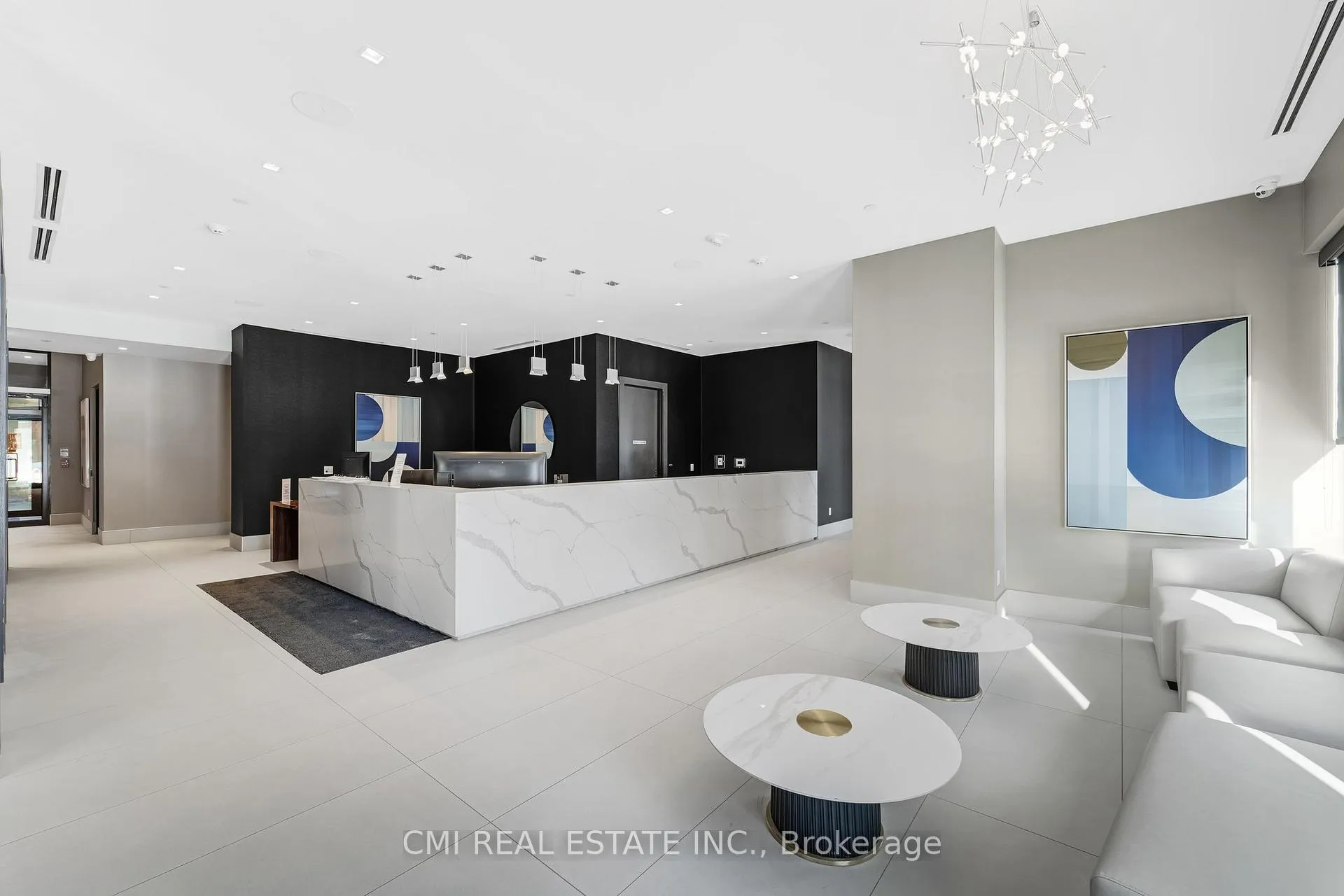 Photo 5 of Unit 2110, 2550 Simcoe Street N, Oshawa, Windfields — HOMEH