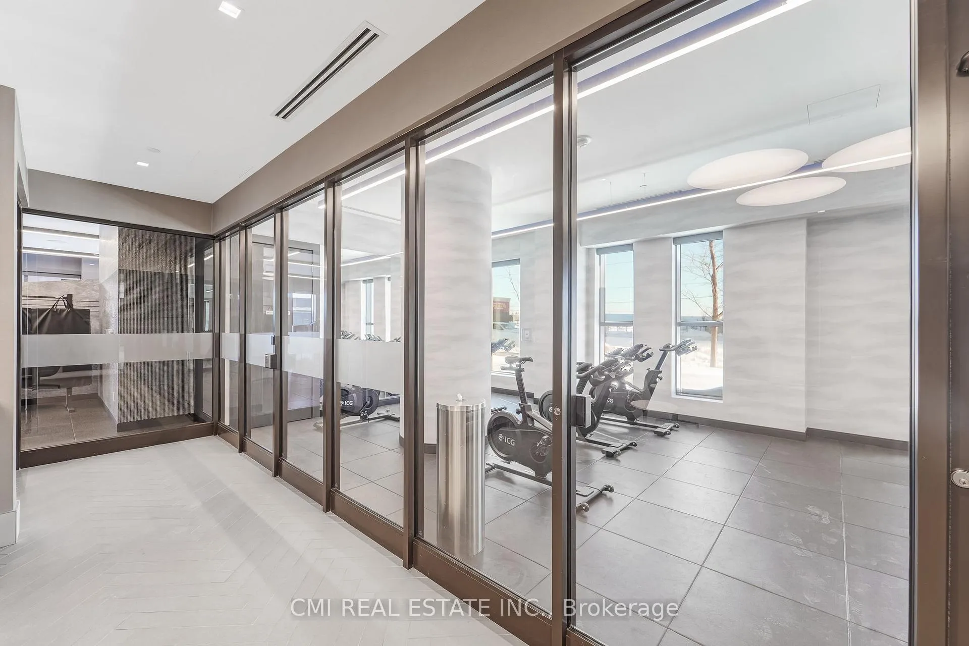 Photo 8 of Unit 2110, 2550 Simcoe Street N, Oshawa, Windfields — HOMEH