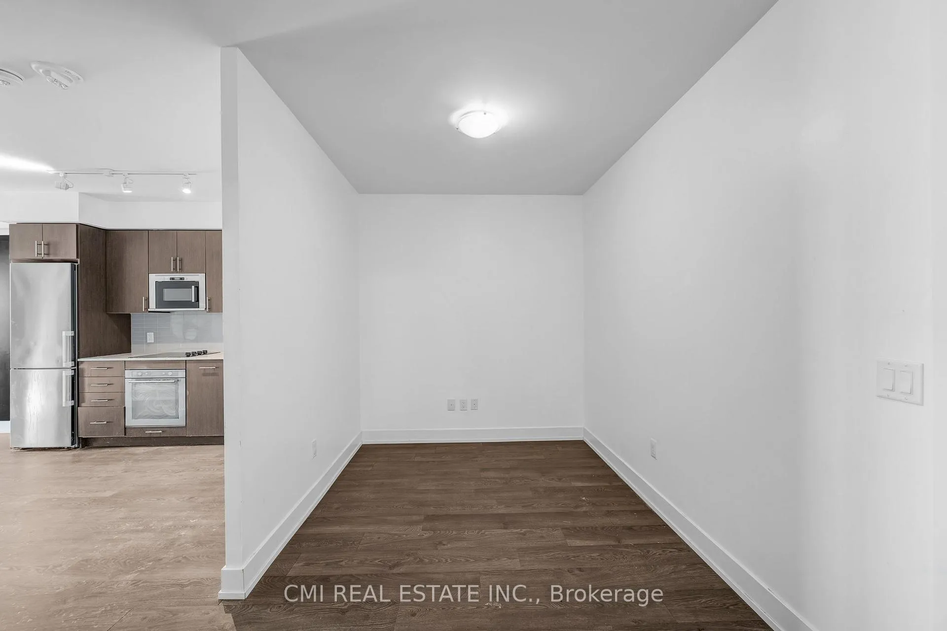 Photo 12 of Unit 2110, 2550 Simcoe Street N, Oshawa, Windfields — HOMEH