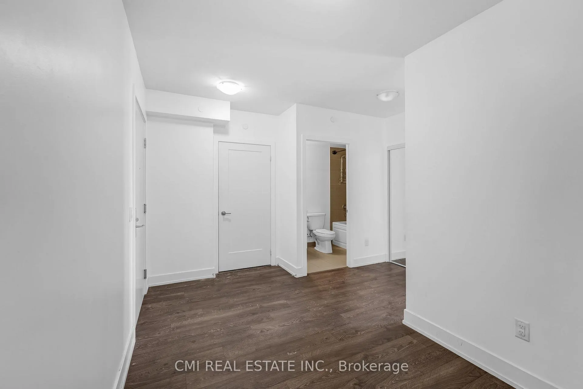 Photo 14 of Unit 2110, 2550 Simcoe Street N, Oshawa, Windfields — HOMEH