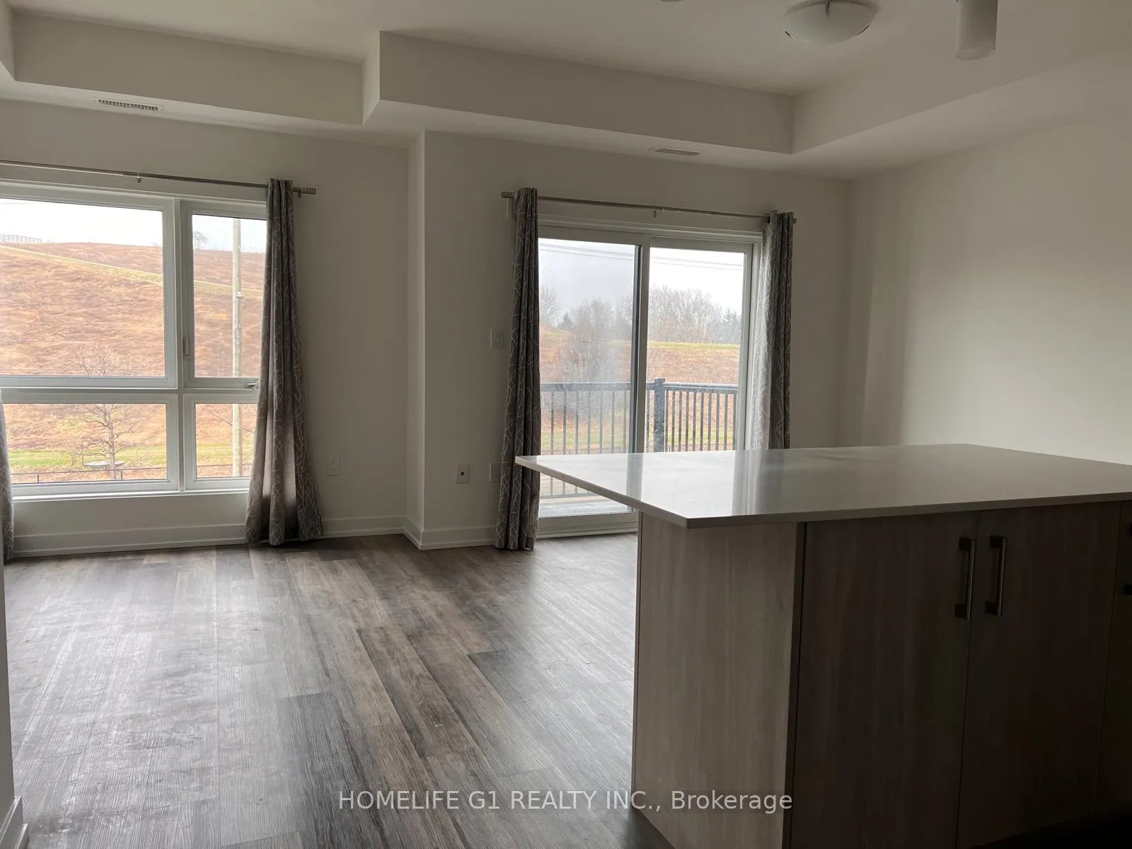 Photo 4 of Unit F13, 20 Palace Street, Kitchener — HOMEH