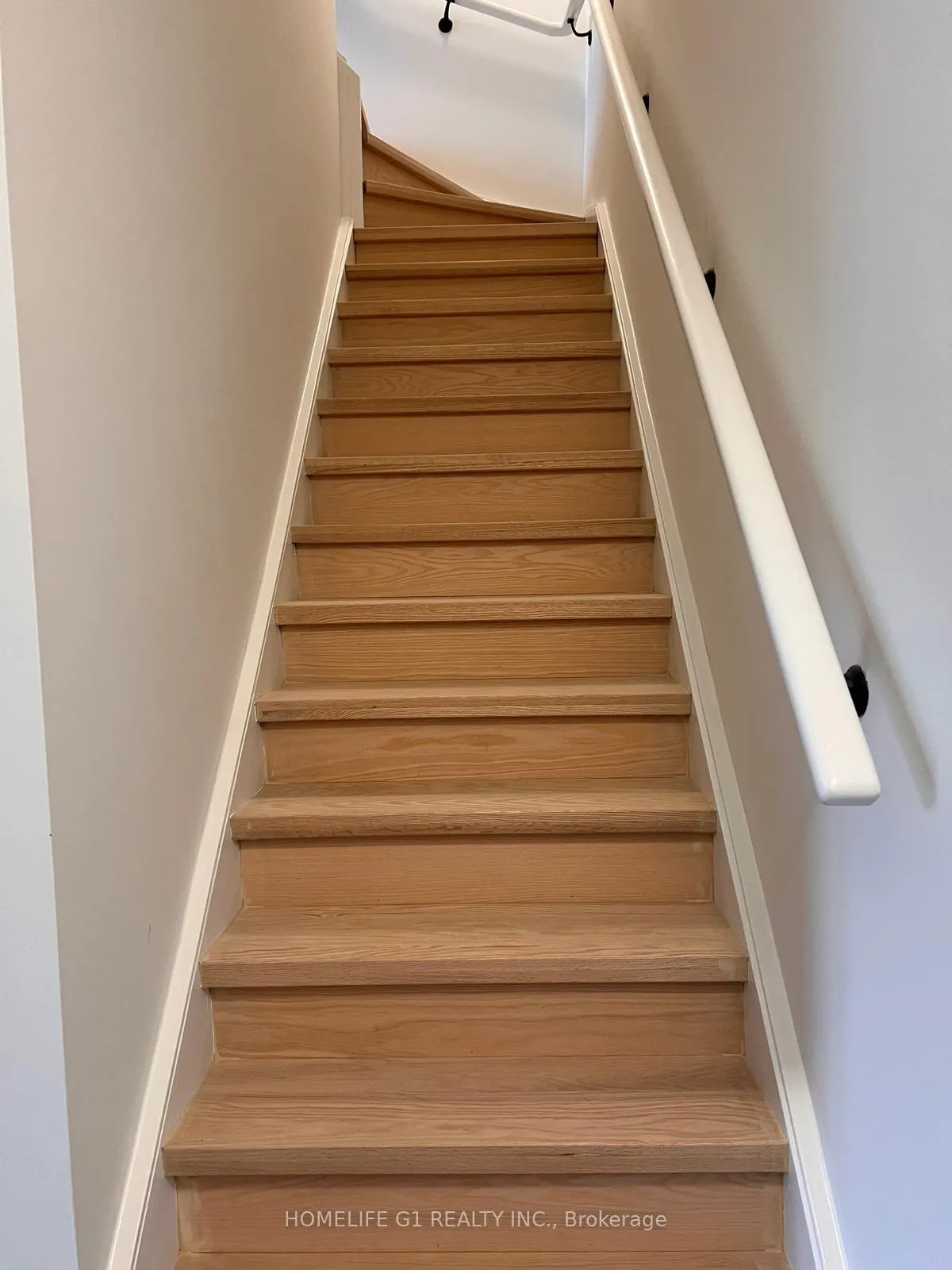 Photo 13 of Unit F13, 20 Palace Street, Kitchener — HOMEH