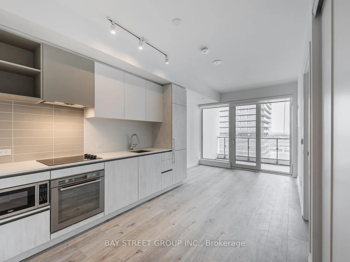 Photo 3 of Unit 1805, 7890 Jane Street, Vaughan, Vaughan Corporate Centre — HOMEH