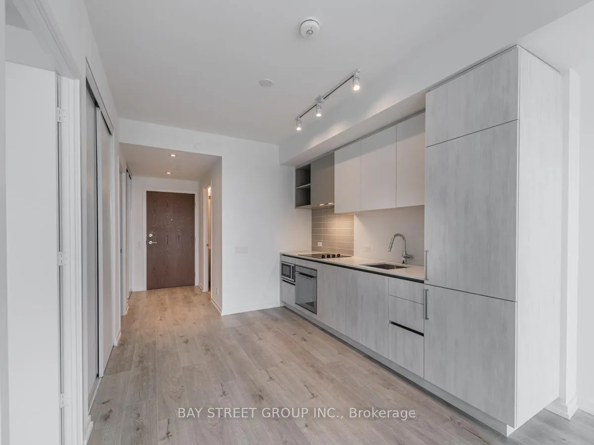 Photo 4 of Unit 1805, 7890 Jane Street, Vaughan, Vaughan Corporate Centre — HOMEH