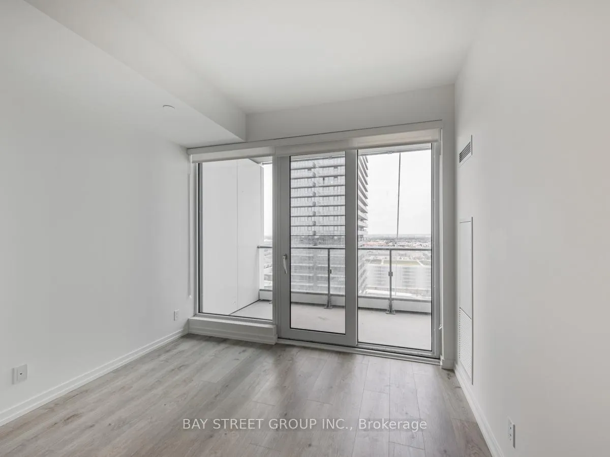 Photo 7 of Unit 1805, 7890 Jane Street, Vaughan, Vaughan Corporate Centre — HOMEH