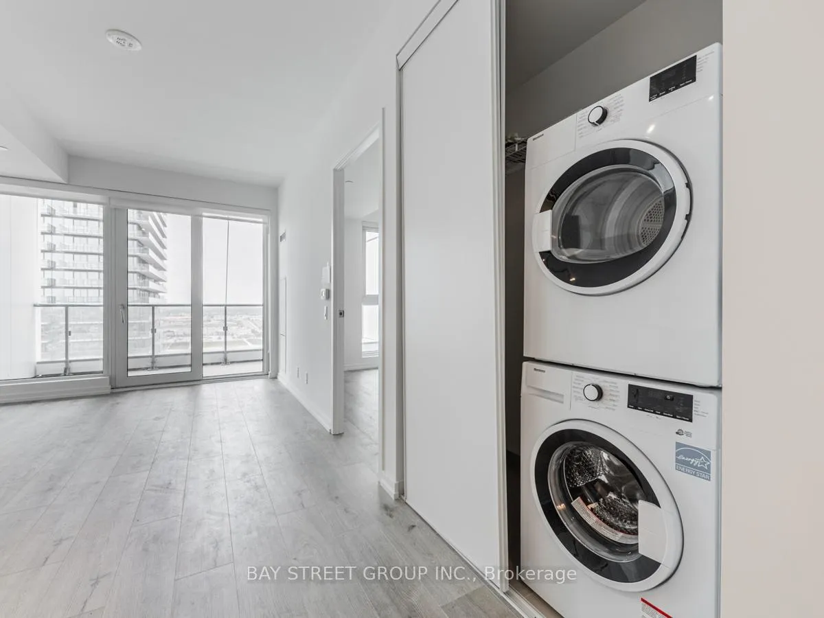 Photo 16 of Unit 1805, 7890 Jane Street, Vaughan, Vaughan Corporate Centre — HOMEH