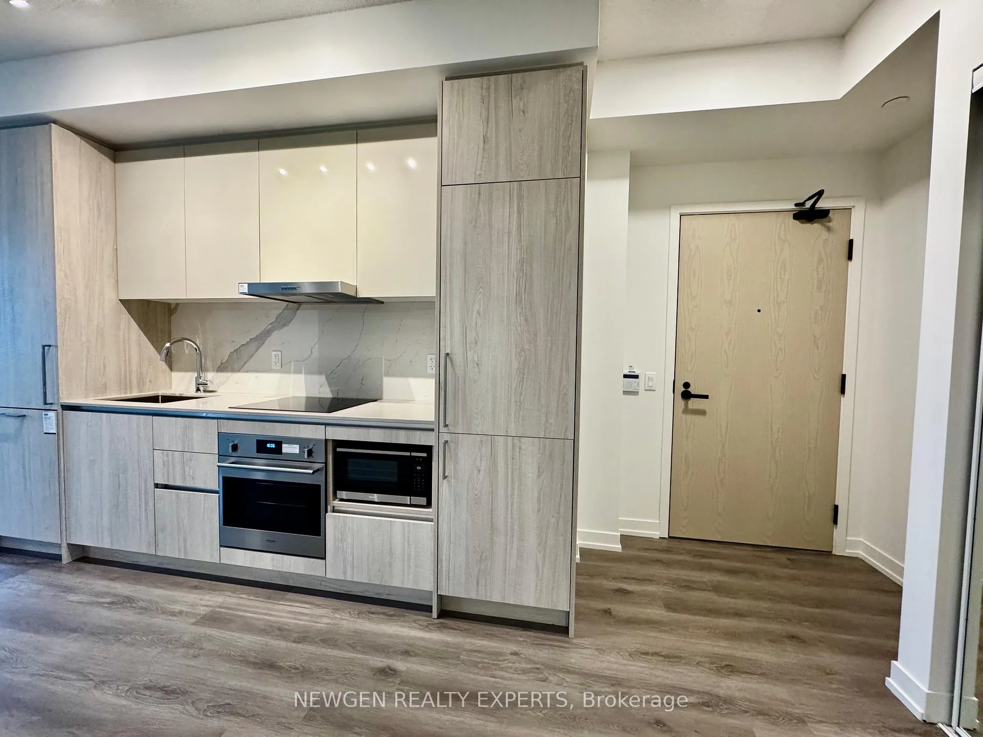 Photo 9 of Unit 2308, 225 Commerce Street, Vaughan, Vaughan Corporate Centre — HOMEH