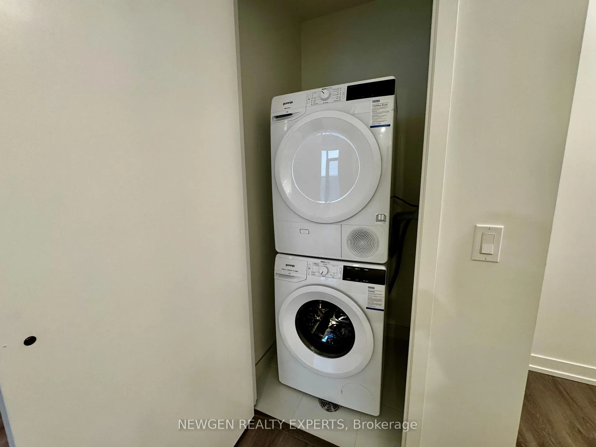 Photo 21 of Unit 2308, 225 Commerce Street, Vaughan, Vaughan Corporate Centre — HOMEH