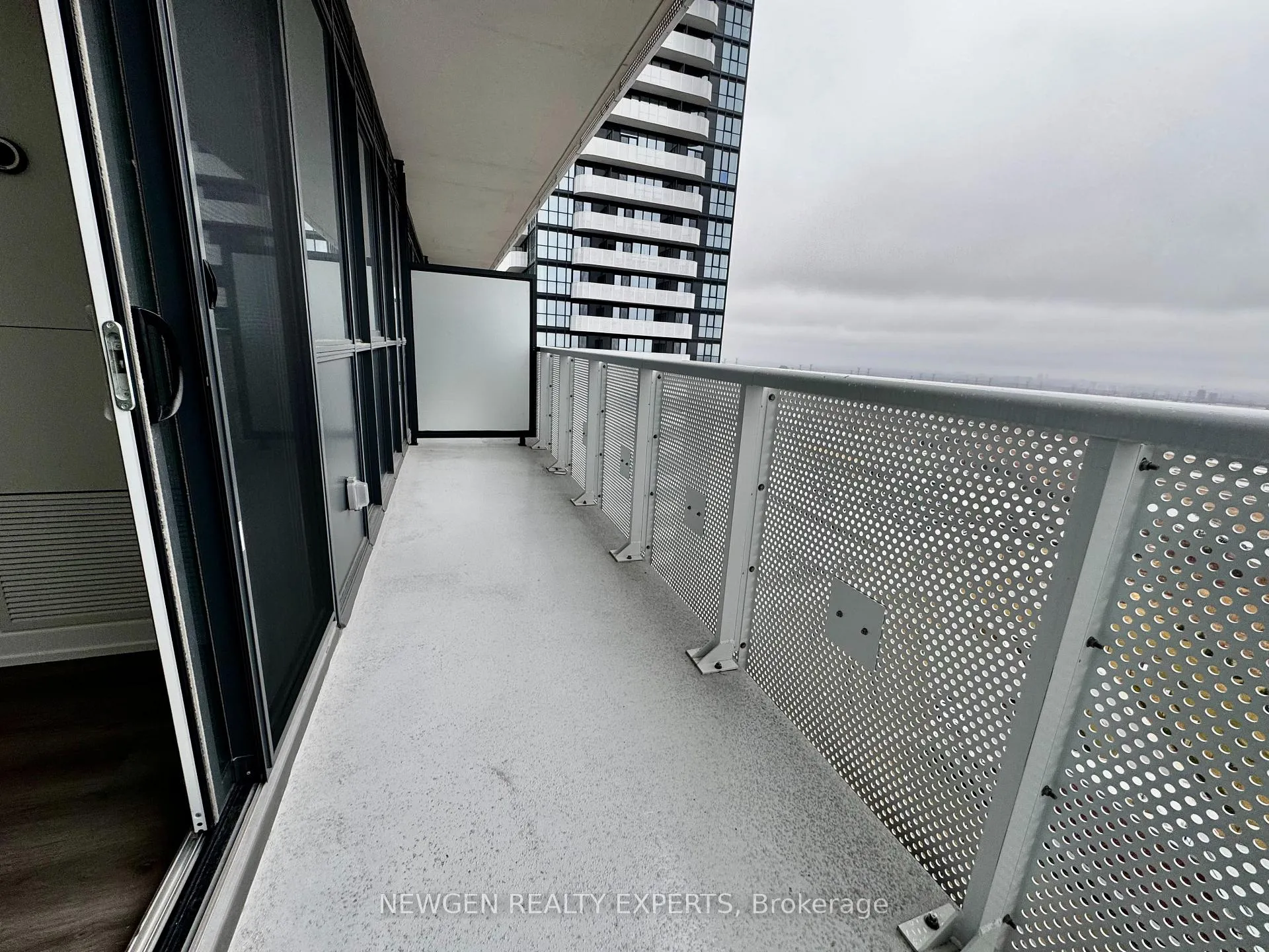 Photo 22 of Unit 2308, 225 Commerce Street, Vaughan, Vaughan Corporate Centre — HOMEH