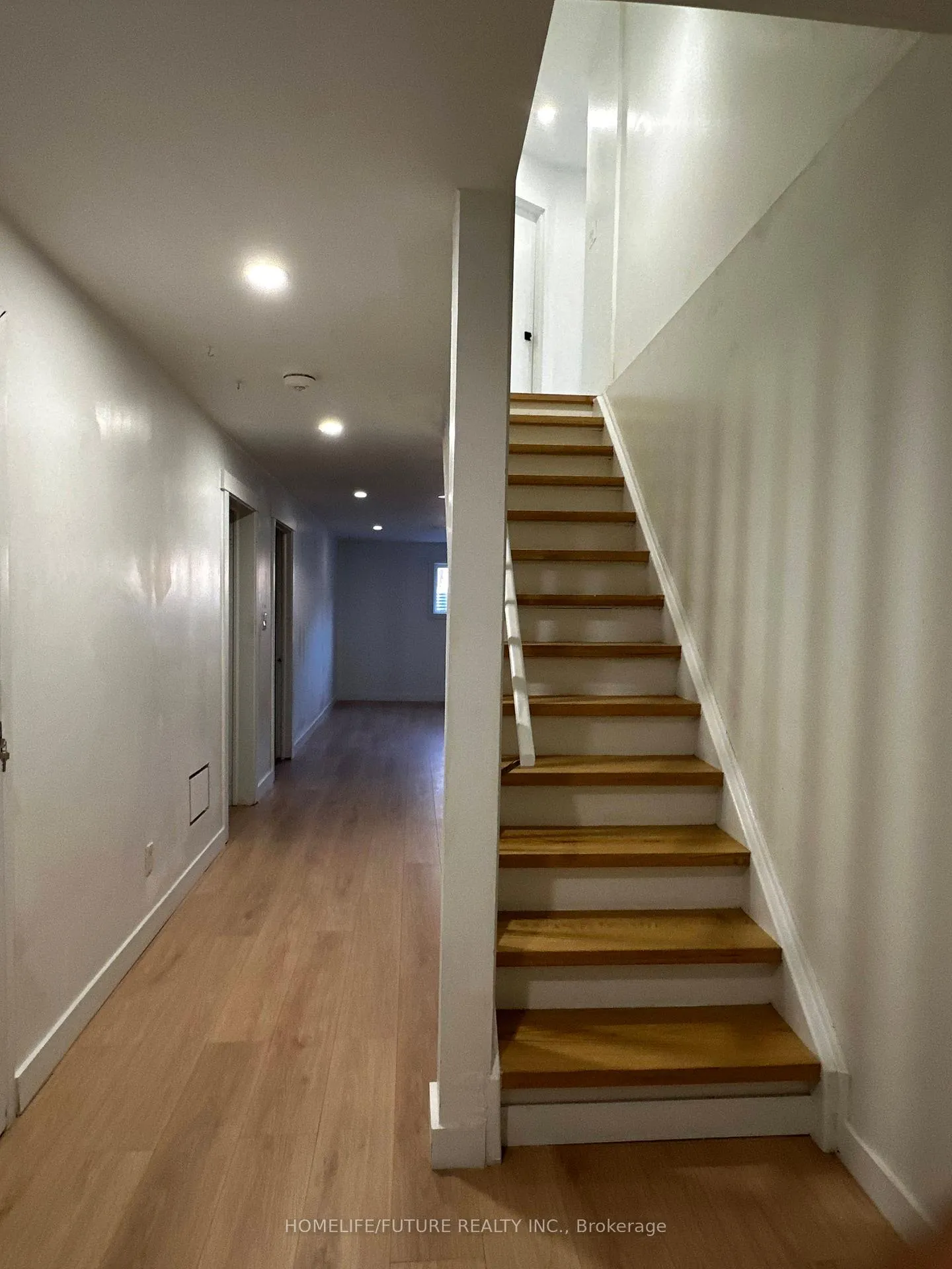 Photo 6 of Unit Lower, 20 Brock Street, Ajax, Central — HOMEH