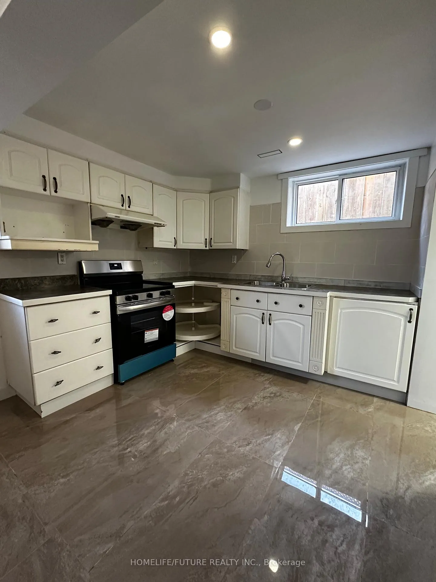 Photo 17 of Unit Lower, 20 Brock Street, Ajax, Central — HOMEH