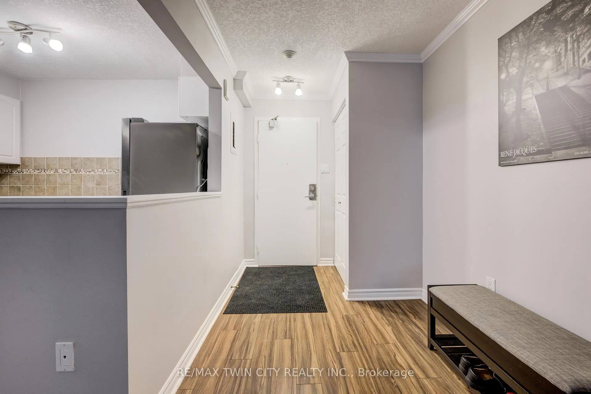 Photo 2 of Unit 1205, 64 Benton Street, Kitchener — HOMEH