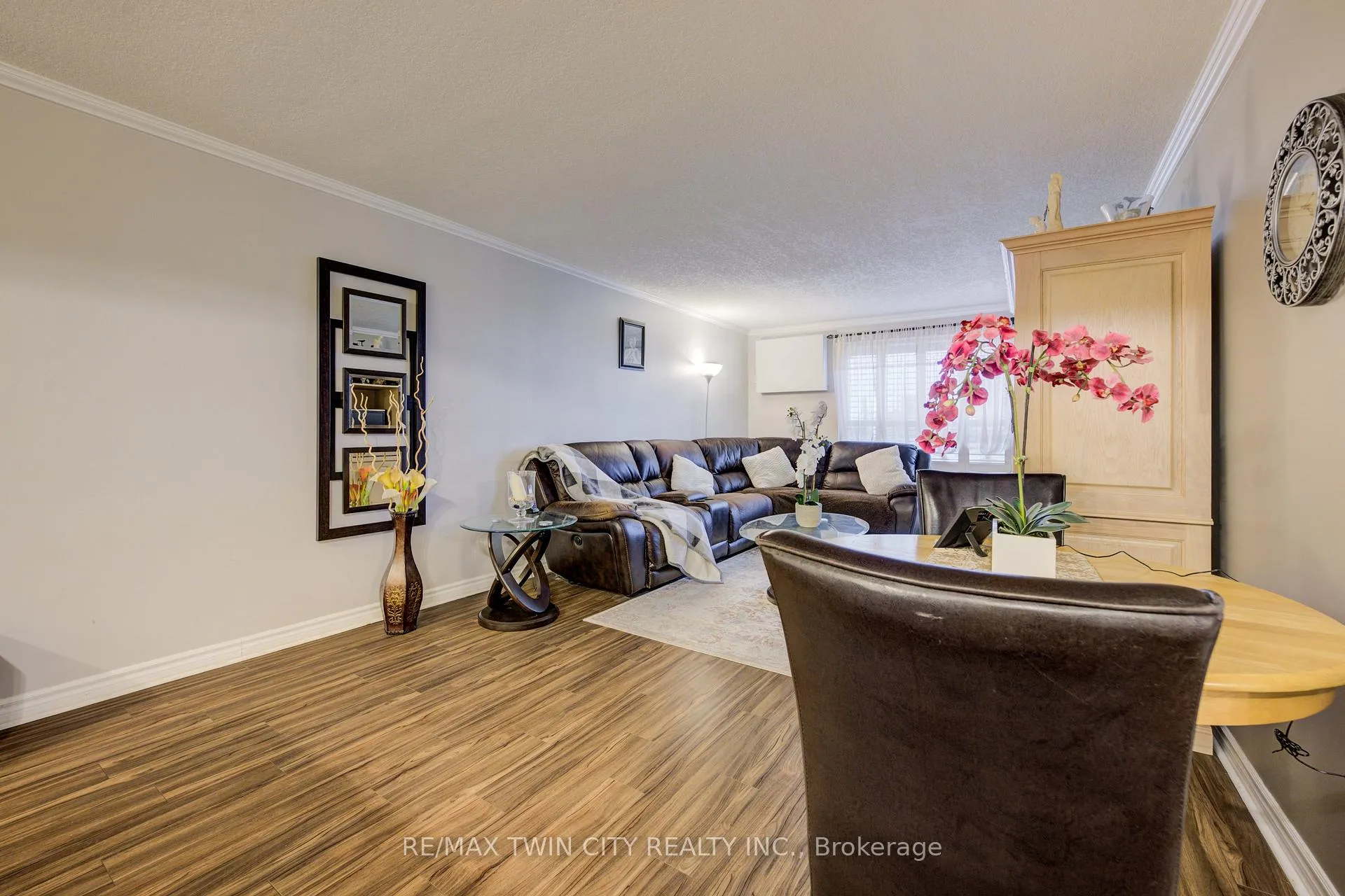 Photo 13 of Unit 1205, 64 Benton Street, Kitchener — HOMEH