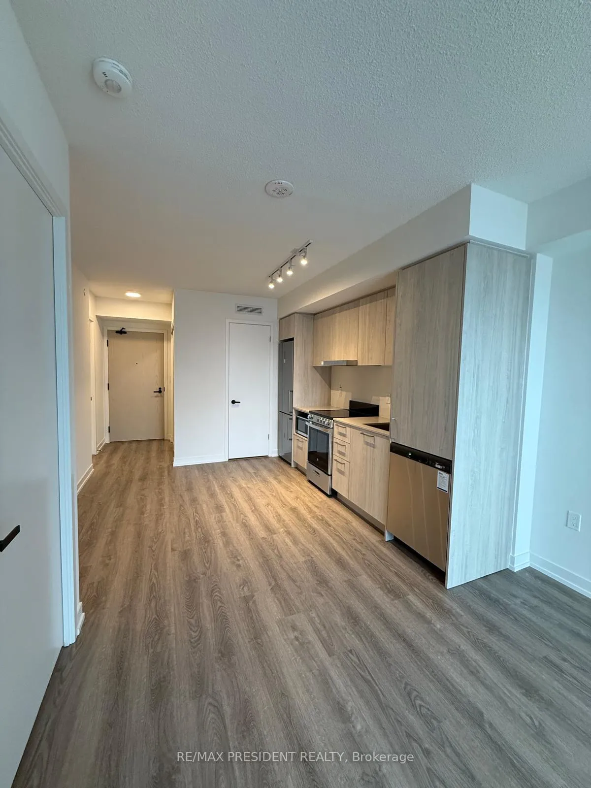 Photo 22 of Unit 3110, 195 Commerce Street W, Vaughan, Vaughan Corporate Centre — HOMEH