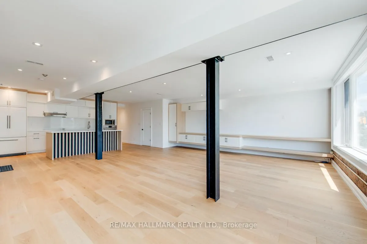 Photo 5 of Unit 203, 628 Danforth Avenue, Toronto, Playter Estates-Danforth — HOMEH