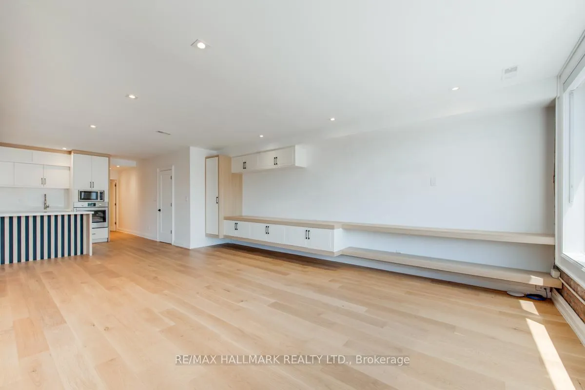 Photo 6 of Unit 203, 628 Danforth Avenue, Toronto, Playter Estates-Danforth — HOMEH