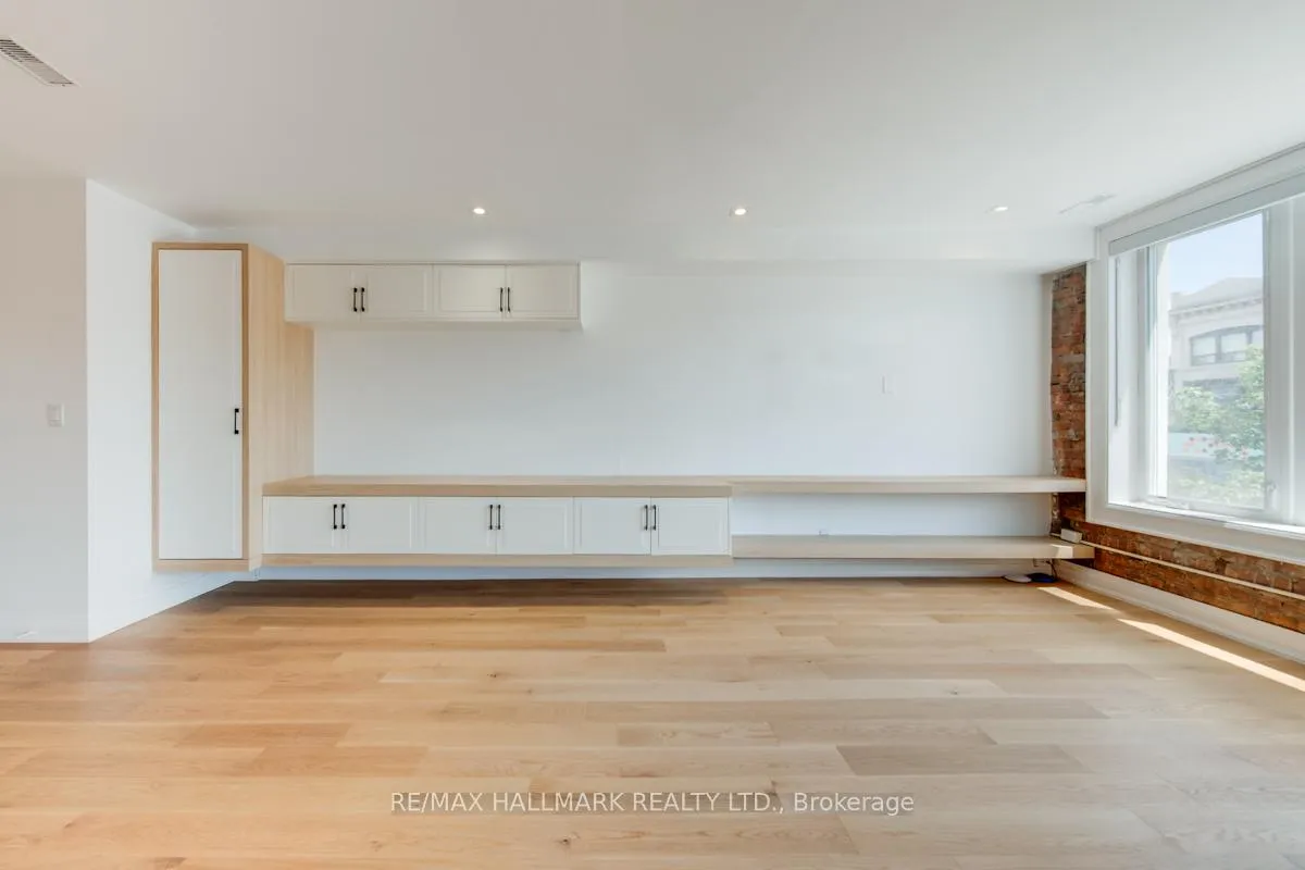 Photo 7 of Unit 203, 628 Danforth Avenue, Toronto, Playter Estates-Danforth — HOMEH